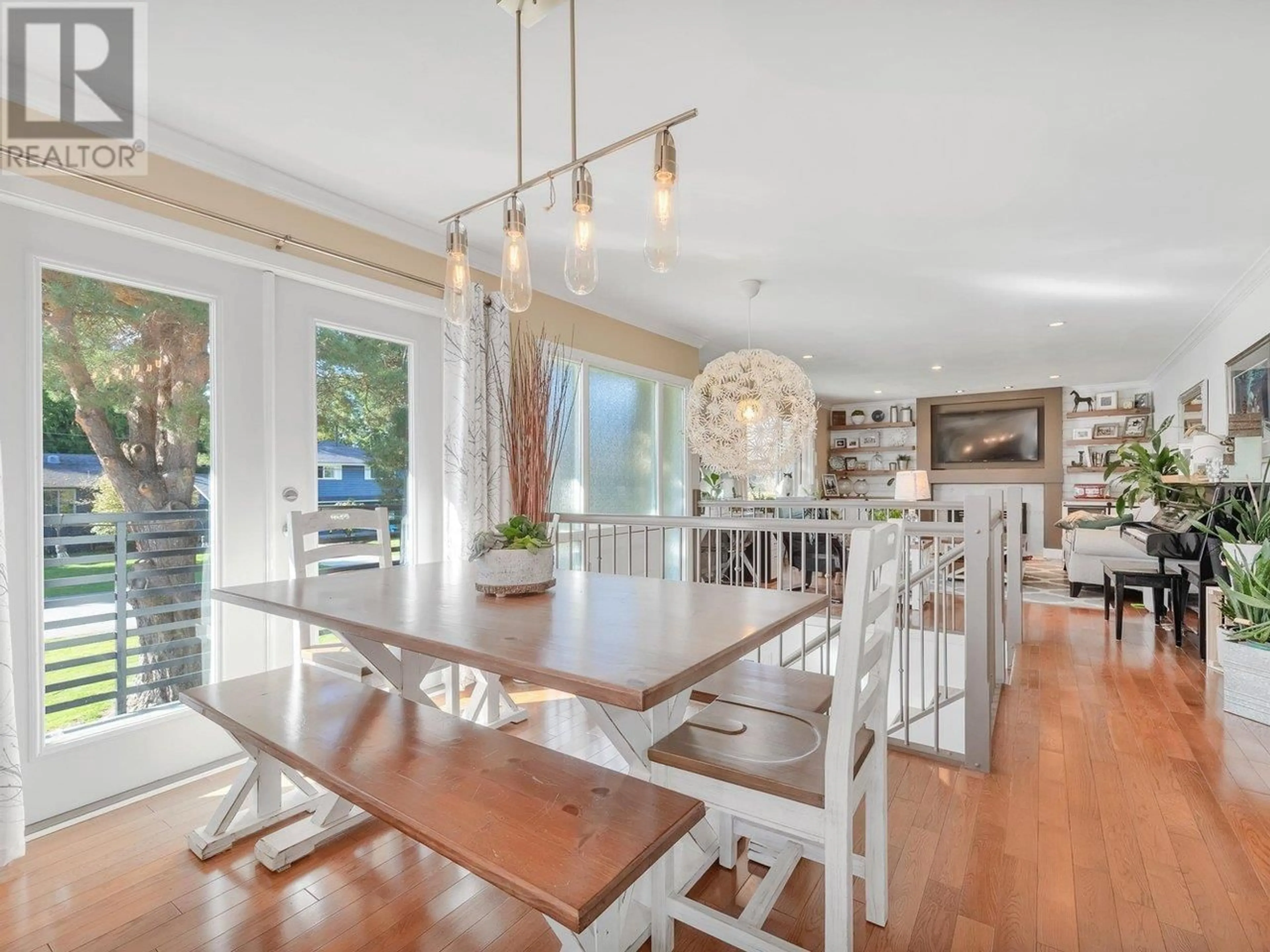 Dining room, unknown for 1664 58 STREET, Delta British Columbia V4L1X7