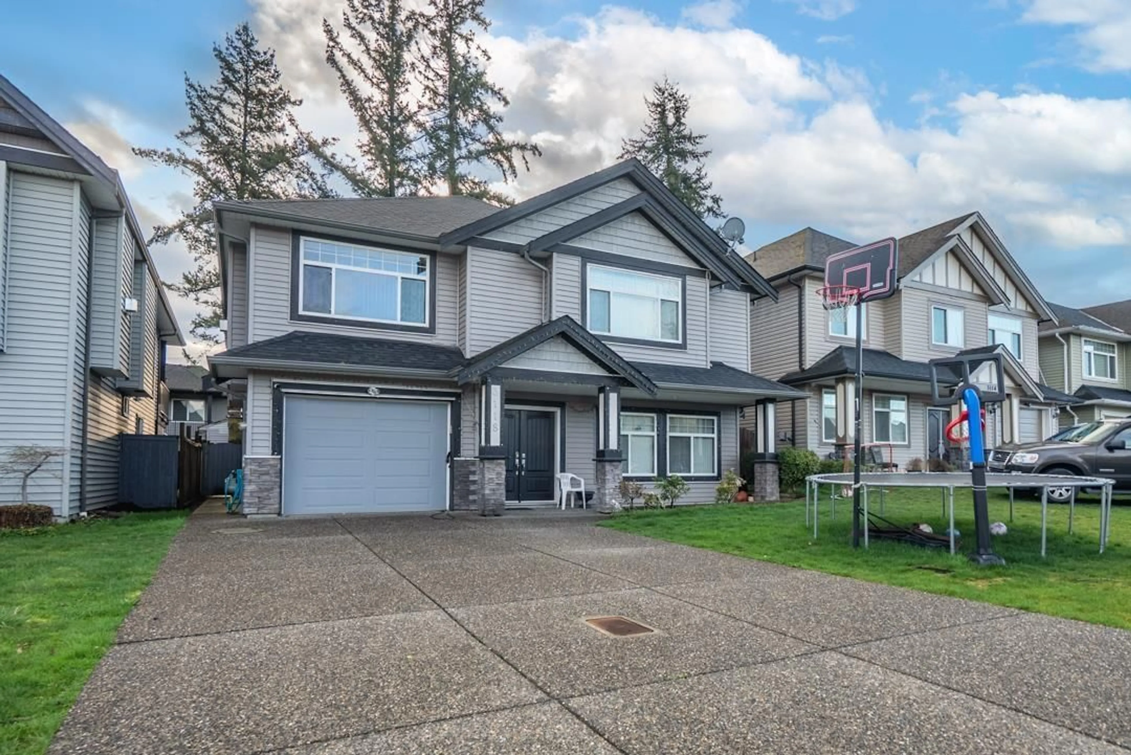 Unknown for 3118 ENGINEER, Abbotsford British Columbia V4X0A7