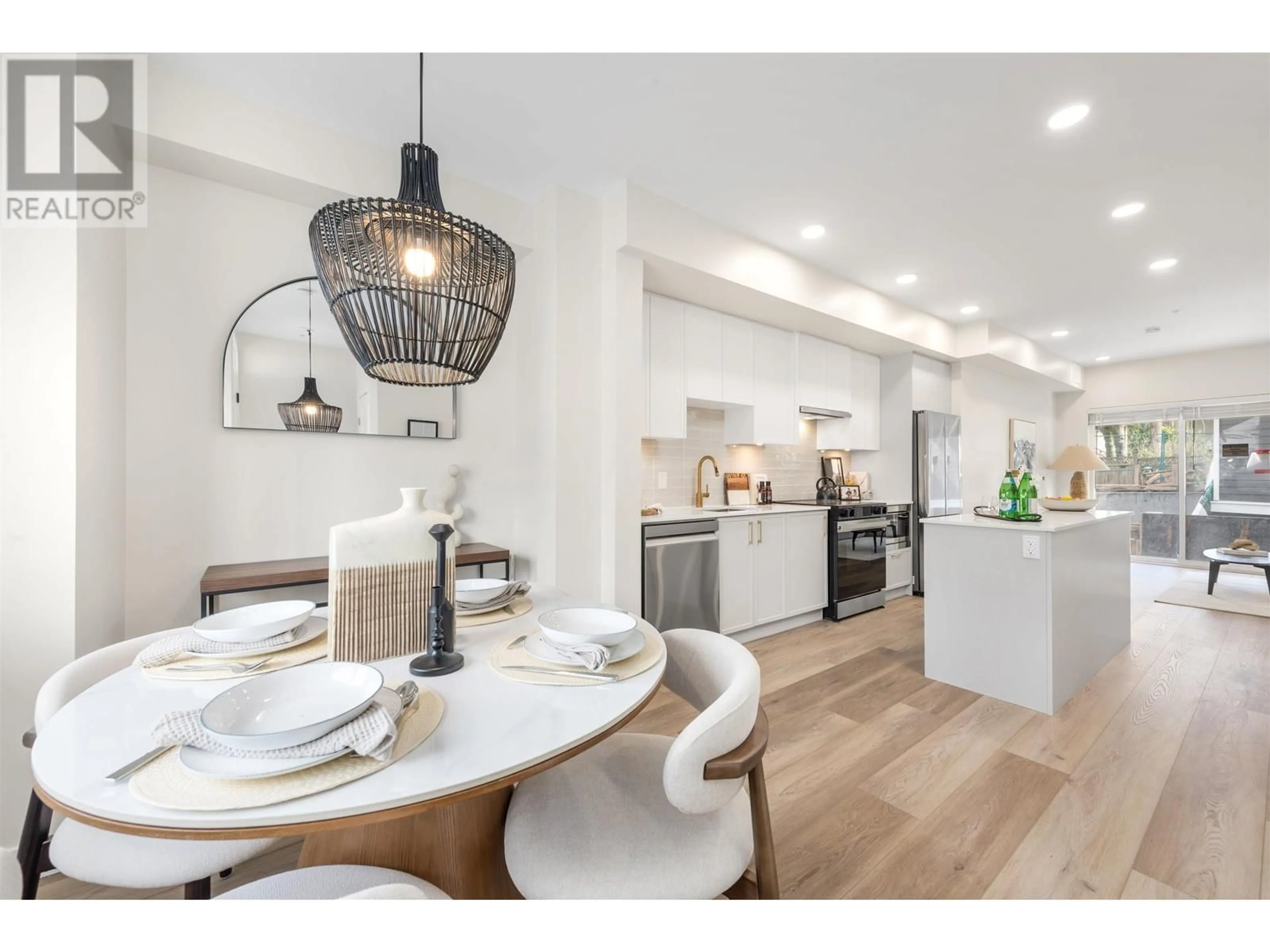 Open concept kitchen, unknown for 4 - 728 LEA AVENUE, Coquitlam British Columbia V3J4H5
