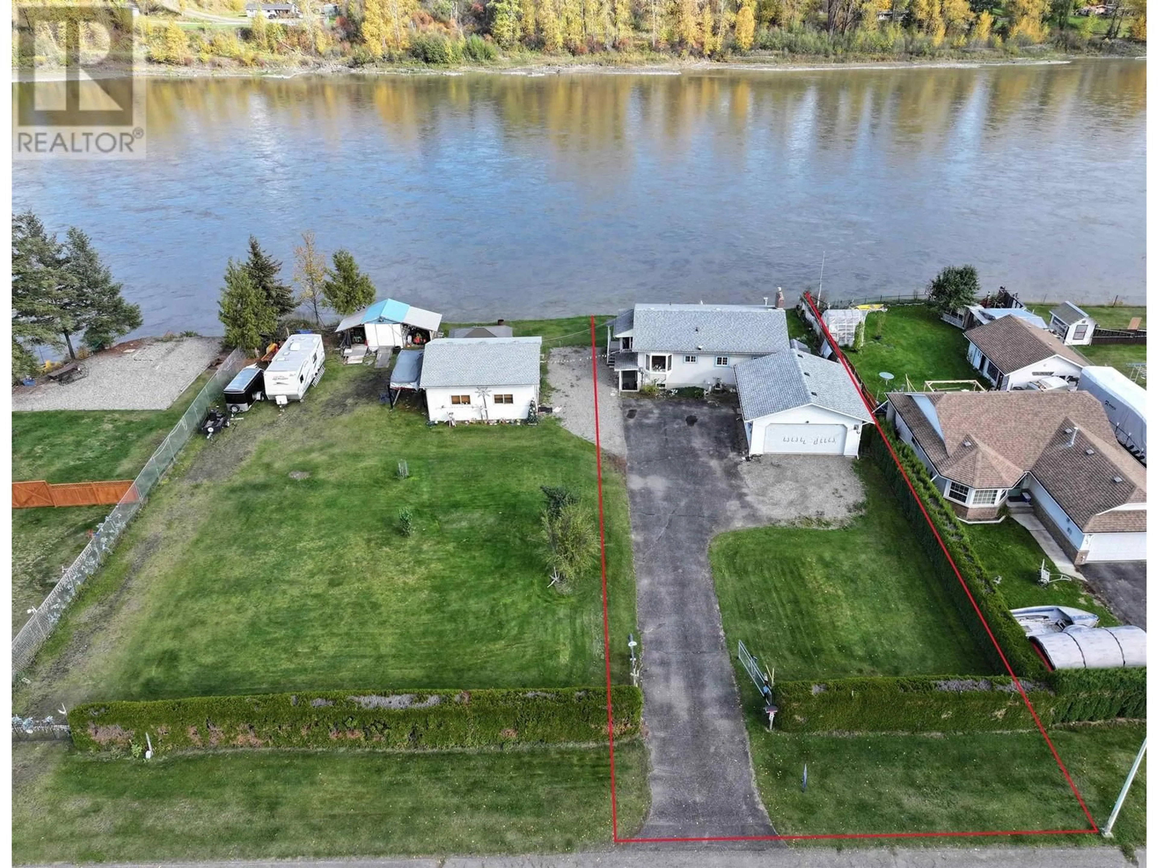 A pic from outside/outdoor area/front of a property/back of a property/a pic from drone, water/lake/river/ocean view for 796 FUNN STREET, Quesnel British Columbia V2J4Y8