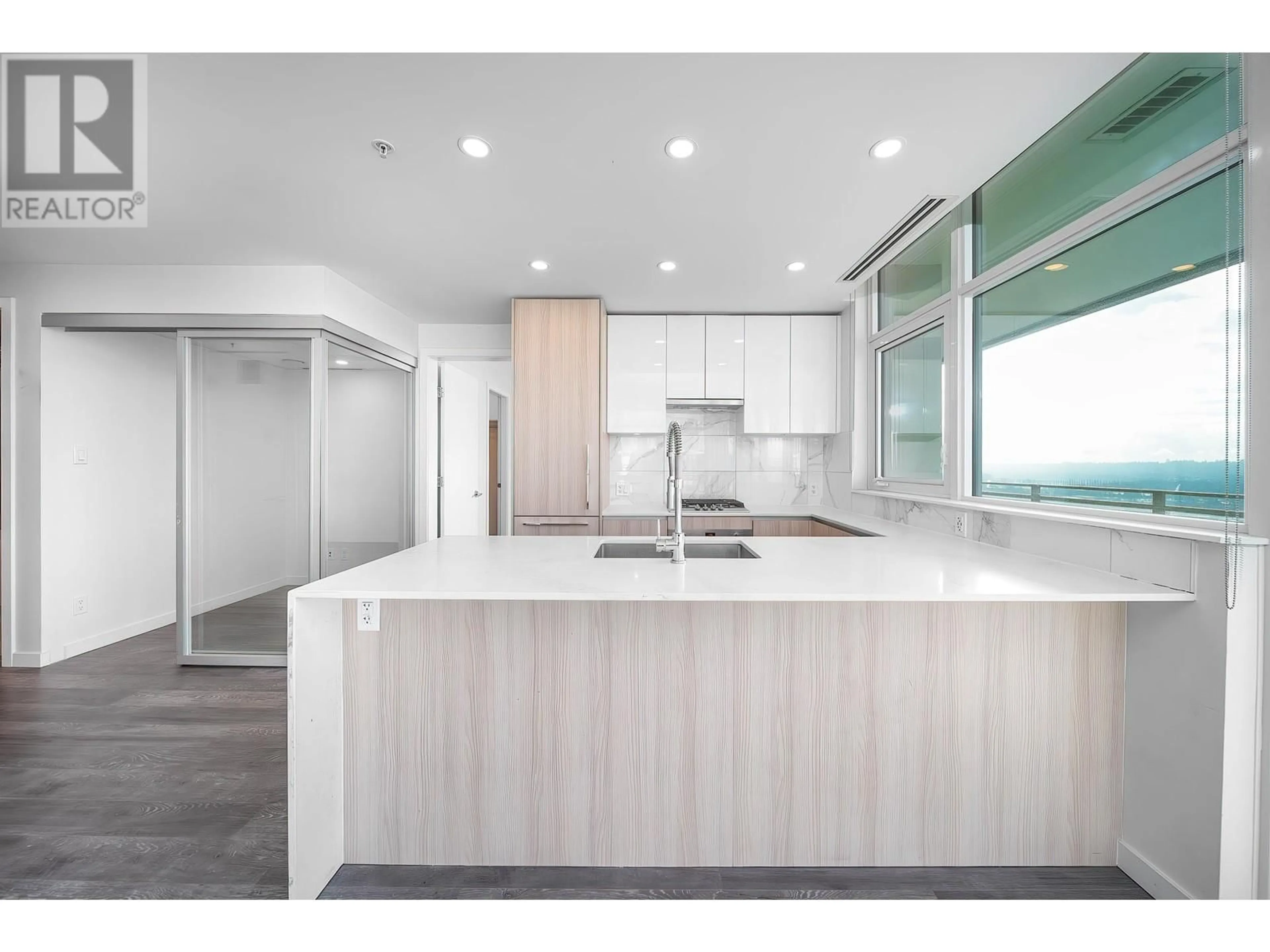 Open concept kitchen, unknown for 2706 - 5333 GORING STREET, Burnaby British Columbia V5B0B6