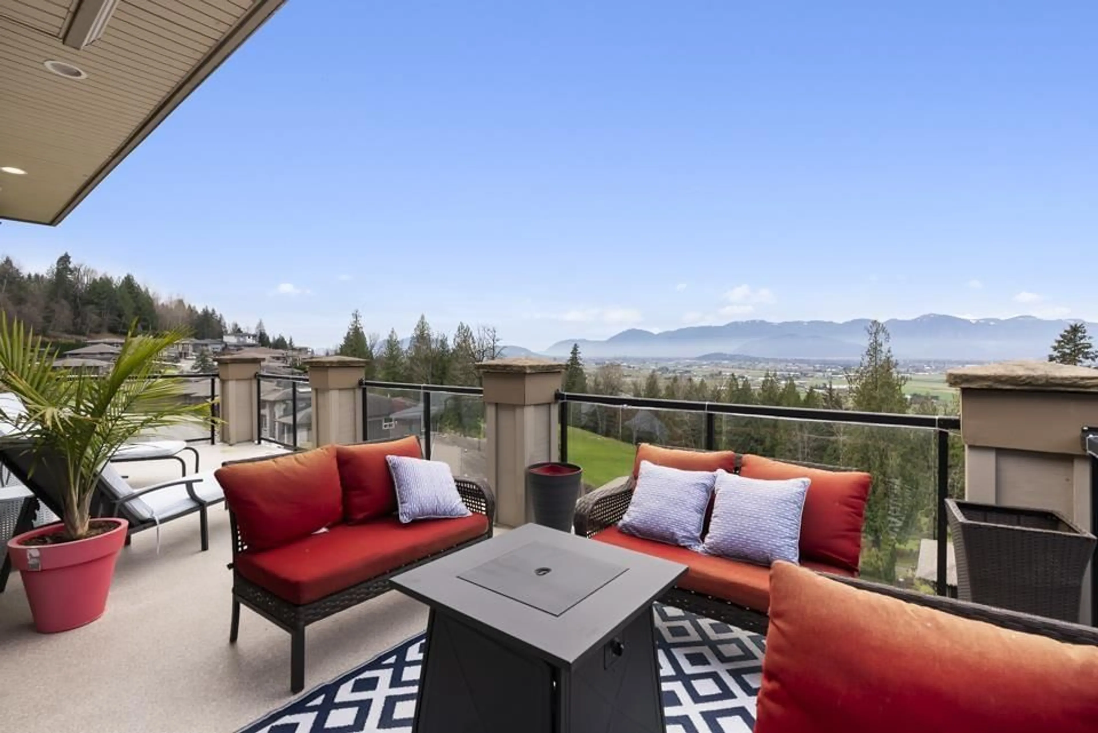 Patio, mountain view for 125 - 51075 FALLS COURT, Chilliwack British Columbia V4Z1K7