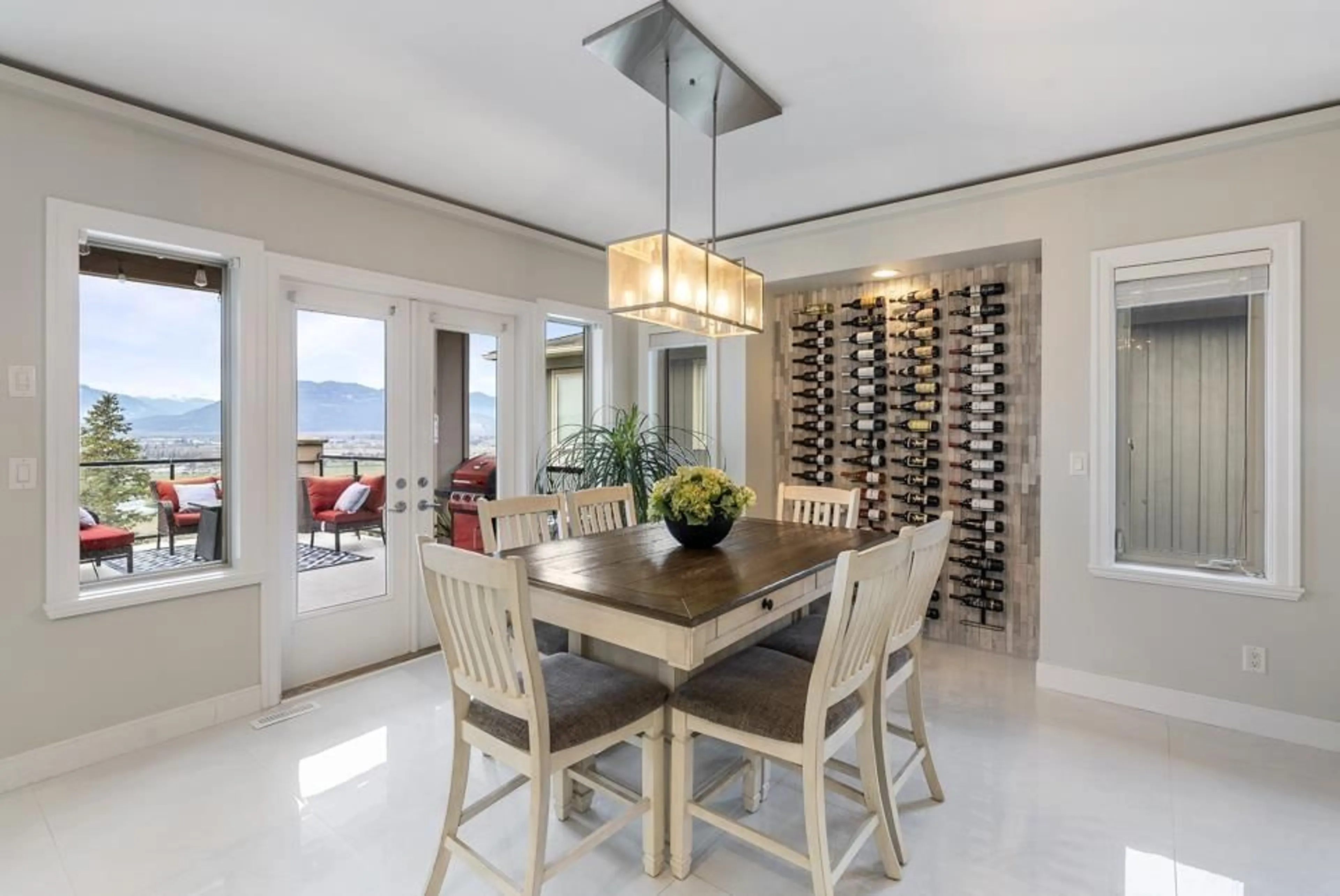 Dining room, ceramic/tile floor for 125 - 51075 FALLS COURT, Chilliwack British Columbia V4Z1K7