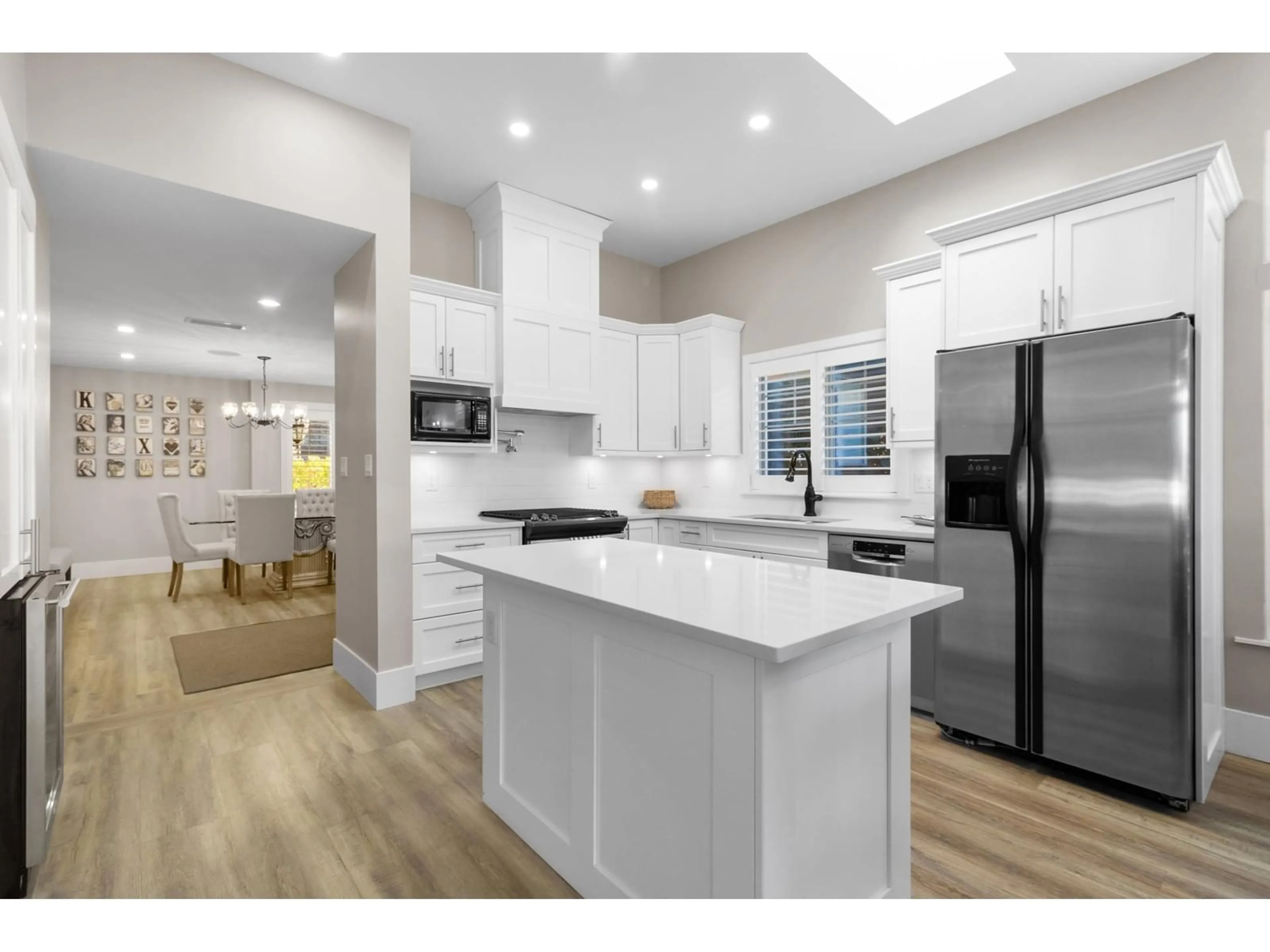 Open concept kitchen, unknown for 104 - 51096 FALLS COURT, Chilliwack British Columbia V4Z1K7