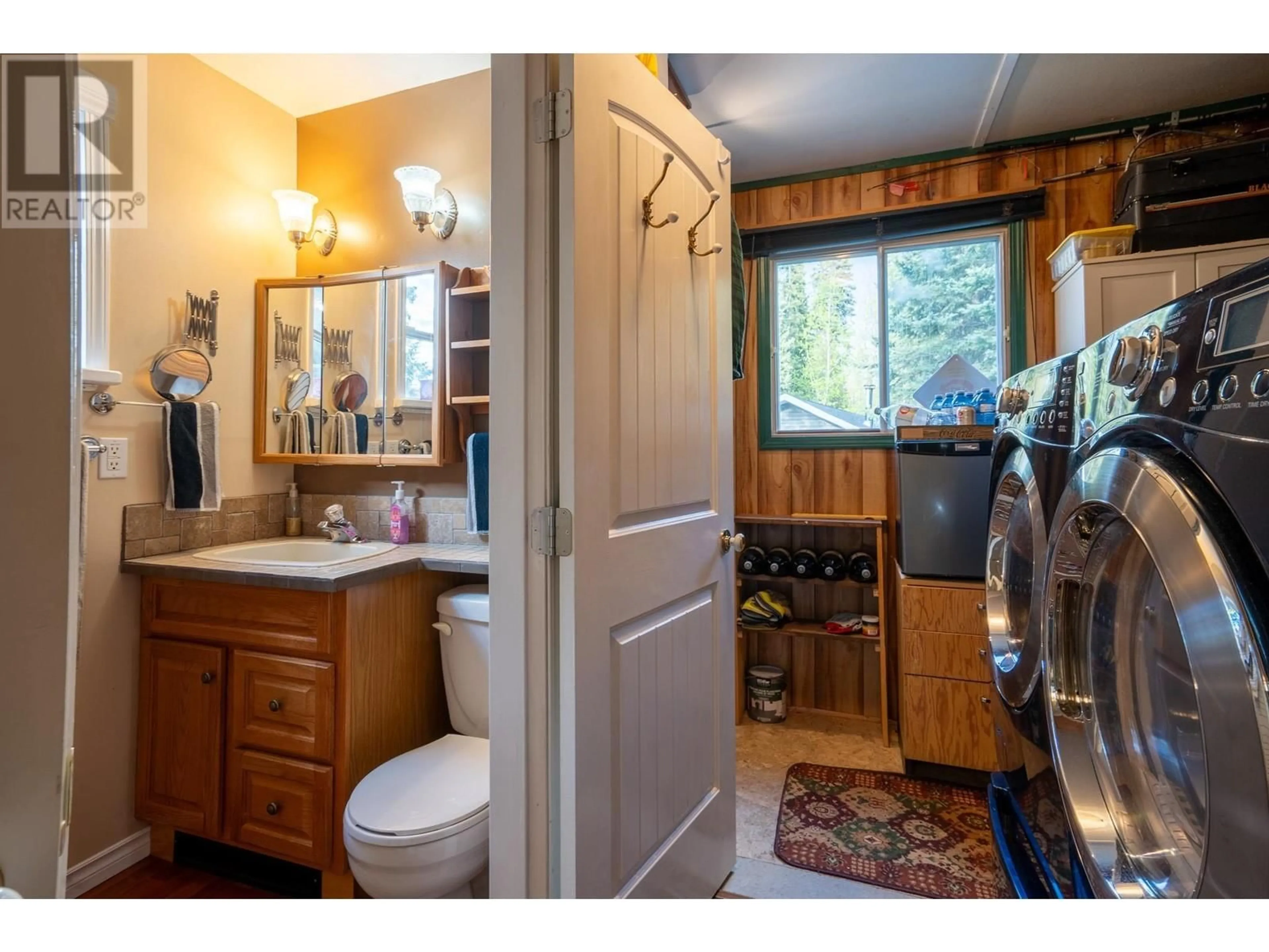 Standard bathroom, unknown for 52200 LLOYD DRIVE, Cluculz Lake British Columbia V0J3A3