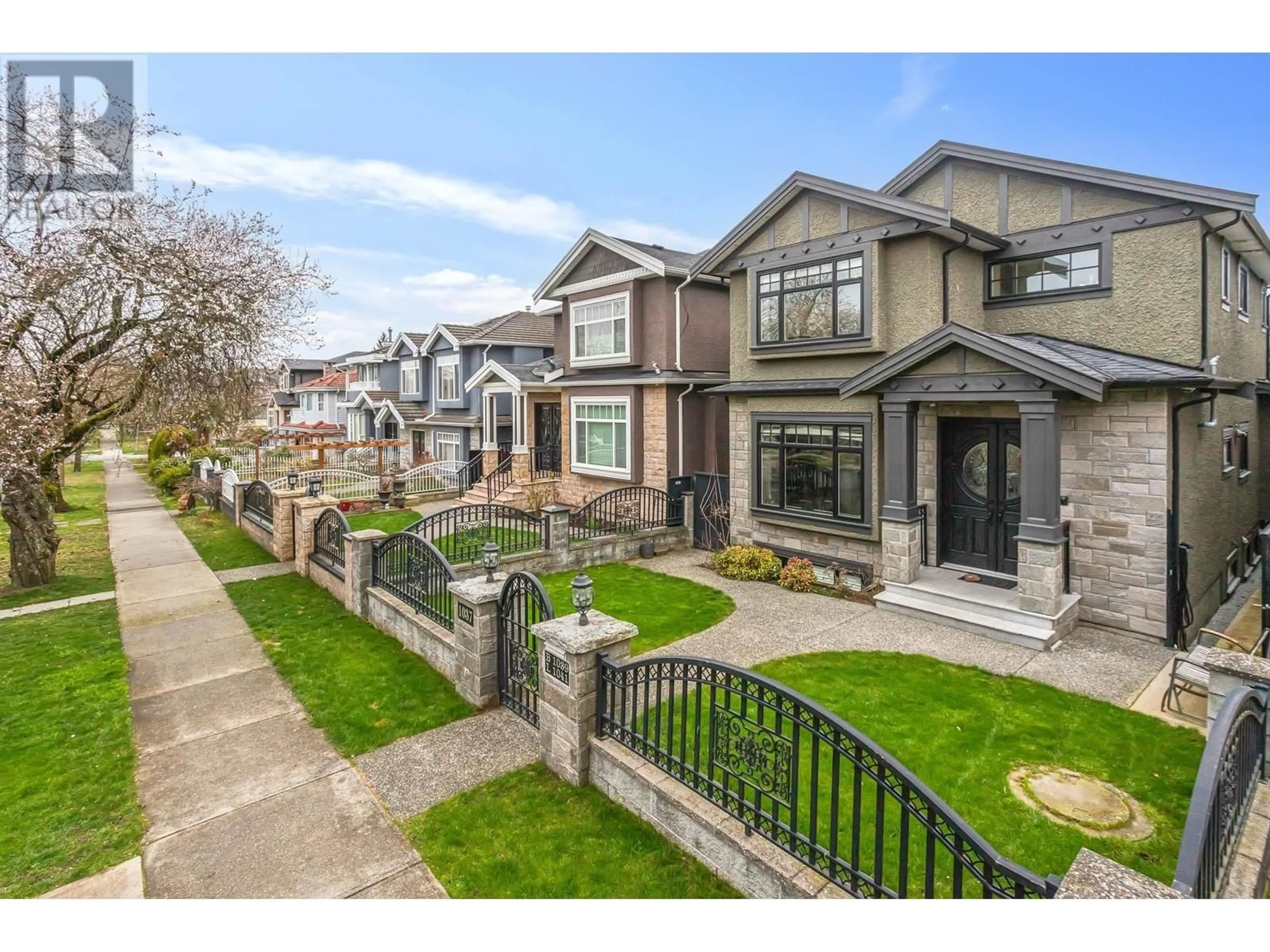 Unknown for 1037 50TH AVENUE, Vancouver British Columbia V5X1B7