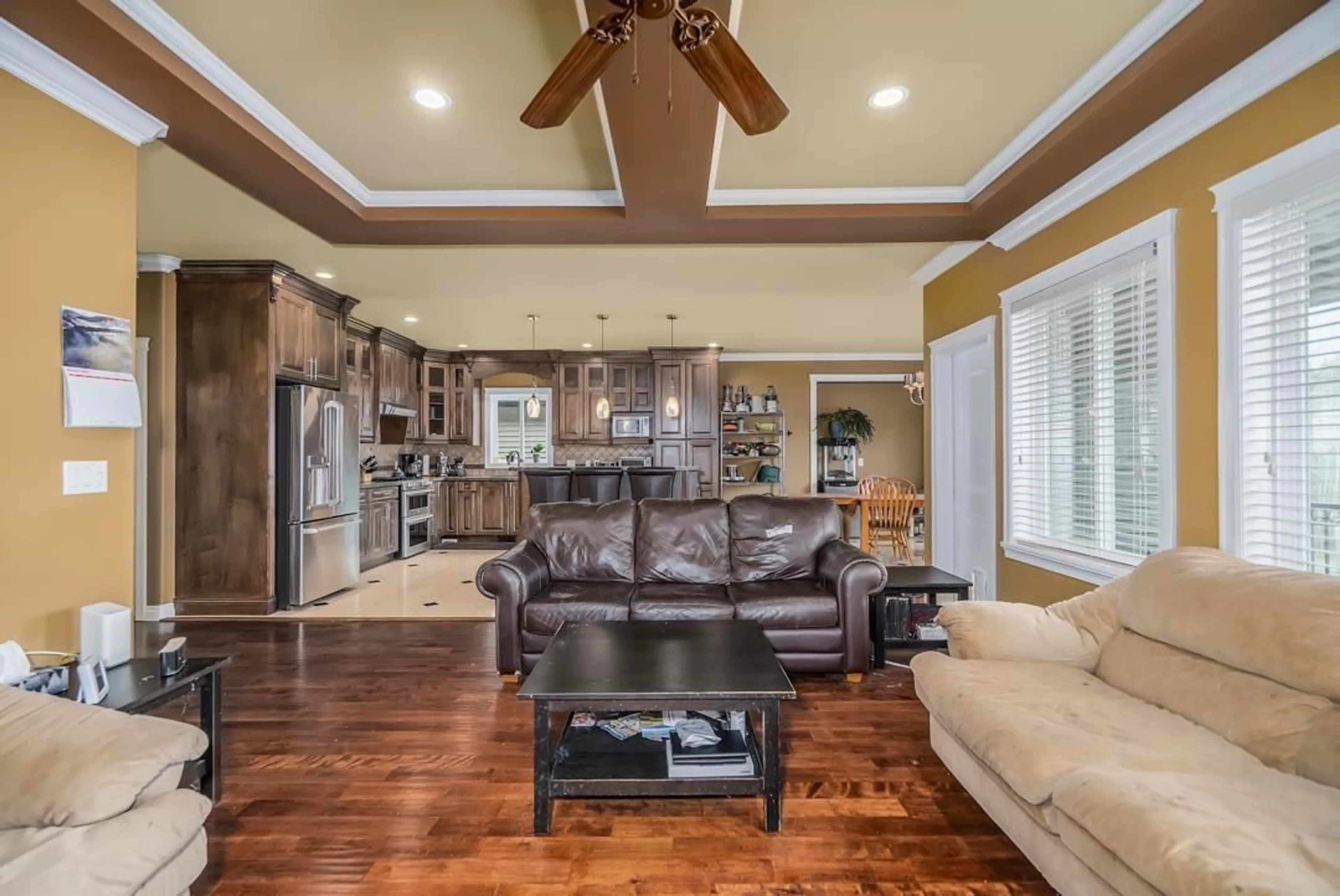 Open concept kitchen, unknown for 32623 GREENE, Mission British Columbia V4S0A6