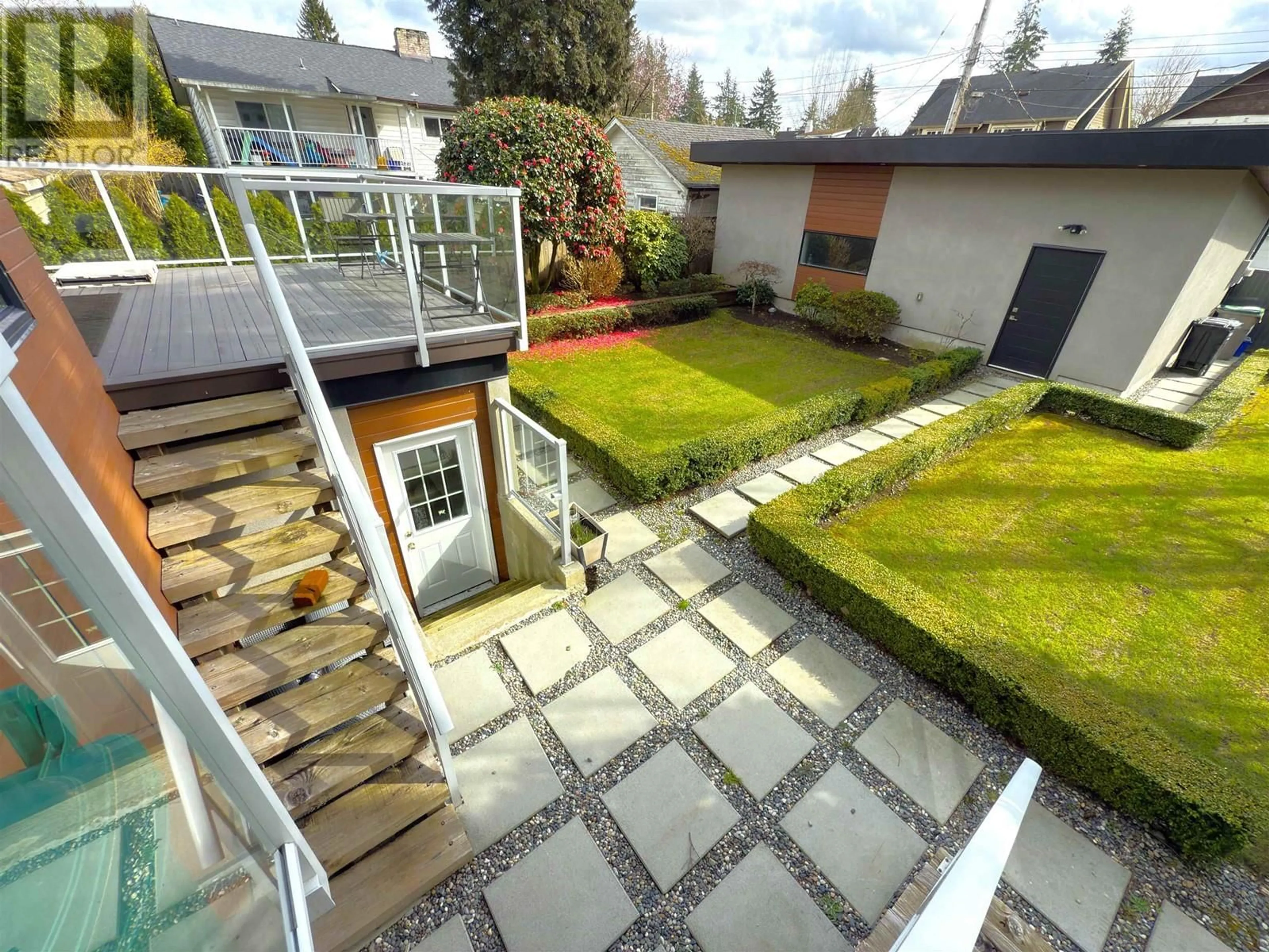 Patio, street for 3630 34TH AVENUE, Vancouver British Columbia V6N2L1