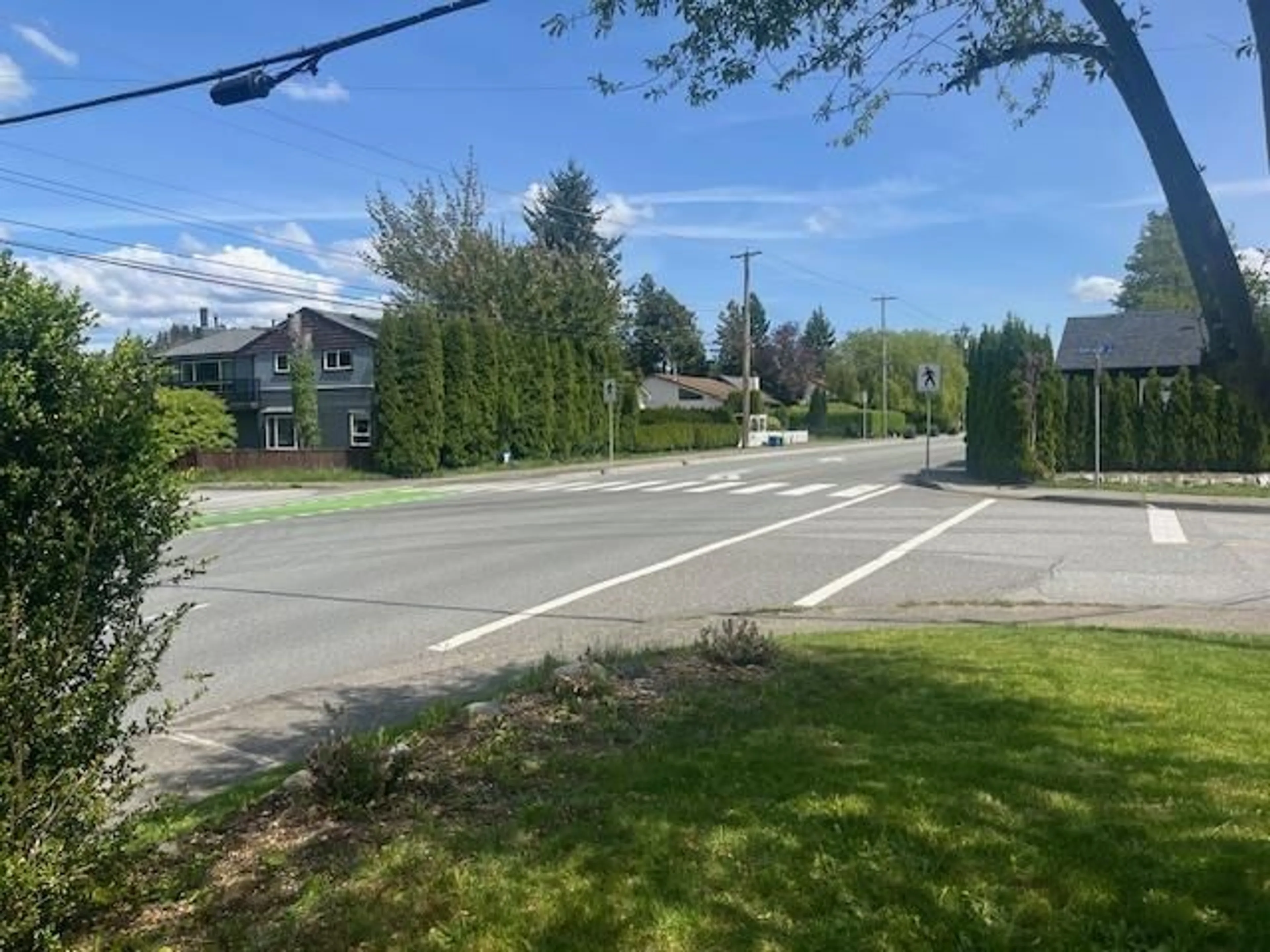 A pic from outside/outdoor area/front of a property/back of a property/a pic from drone, street for 33432 7, Mission British Columbia V2V2E5