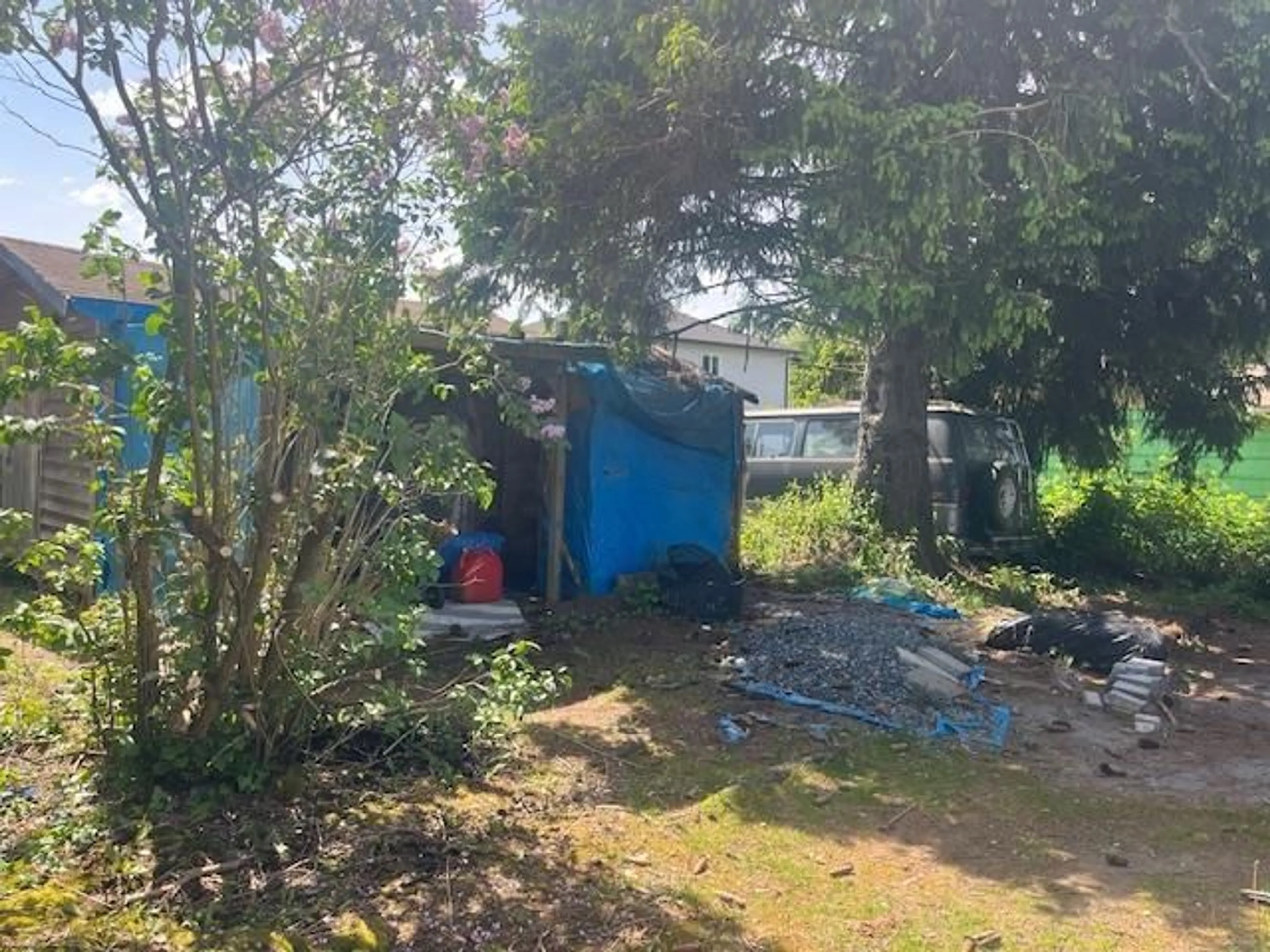 Shed for 33432 7, Mission British Columbia V2V2E5