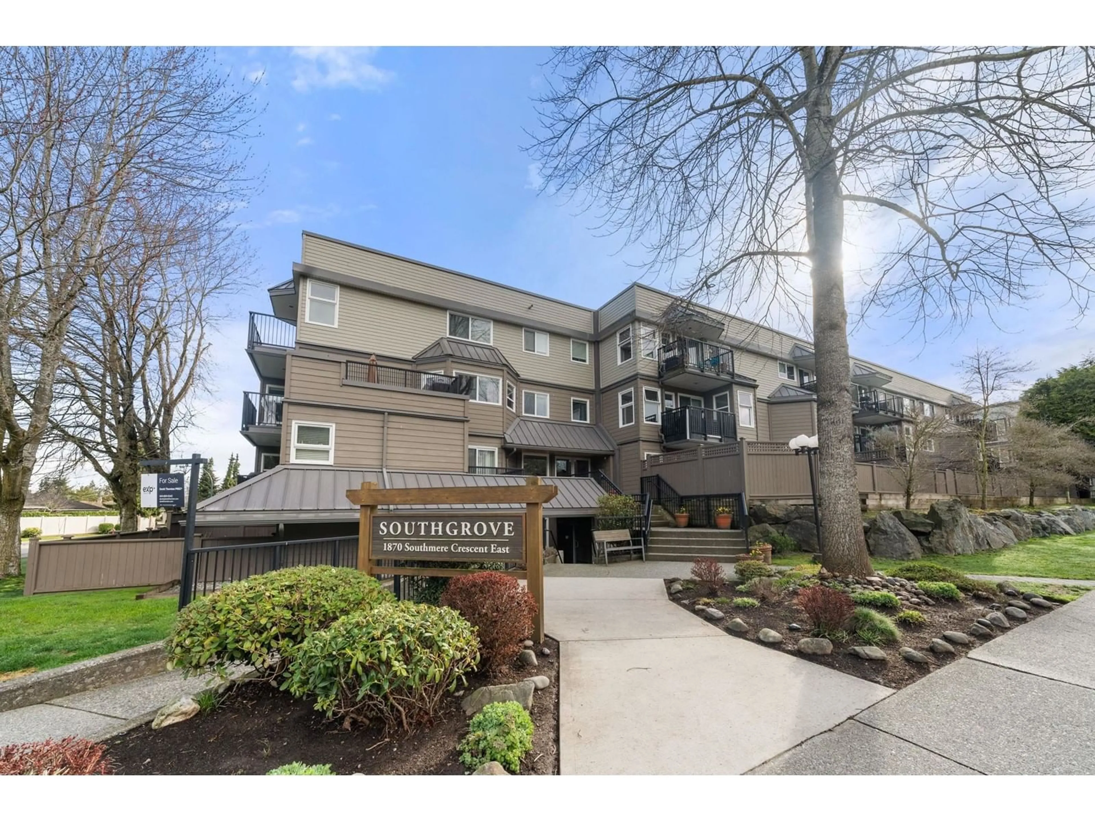 Unknown for 2 - 1870 SOUTHMERE EAST, Surrey British Columbia V4A7A3