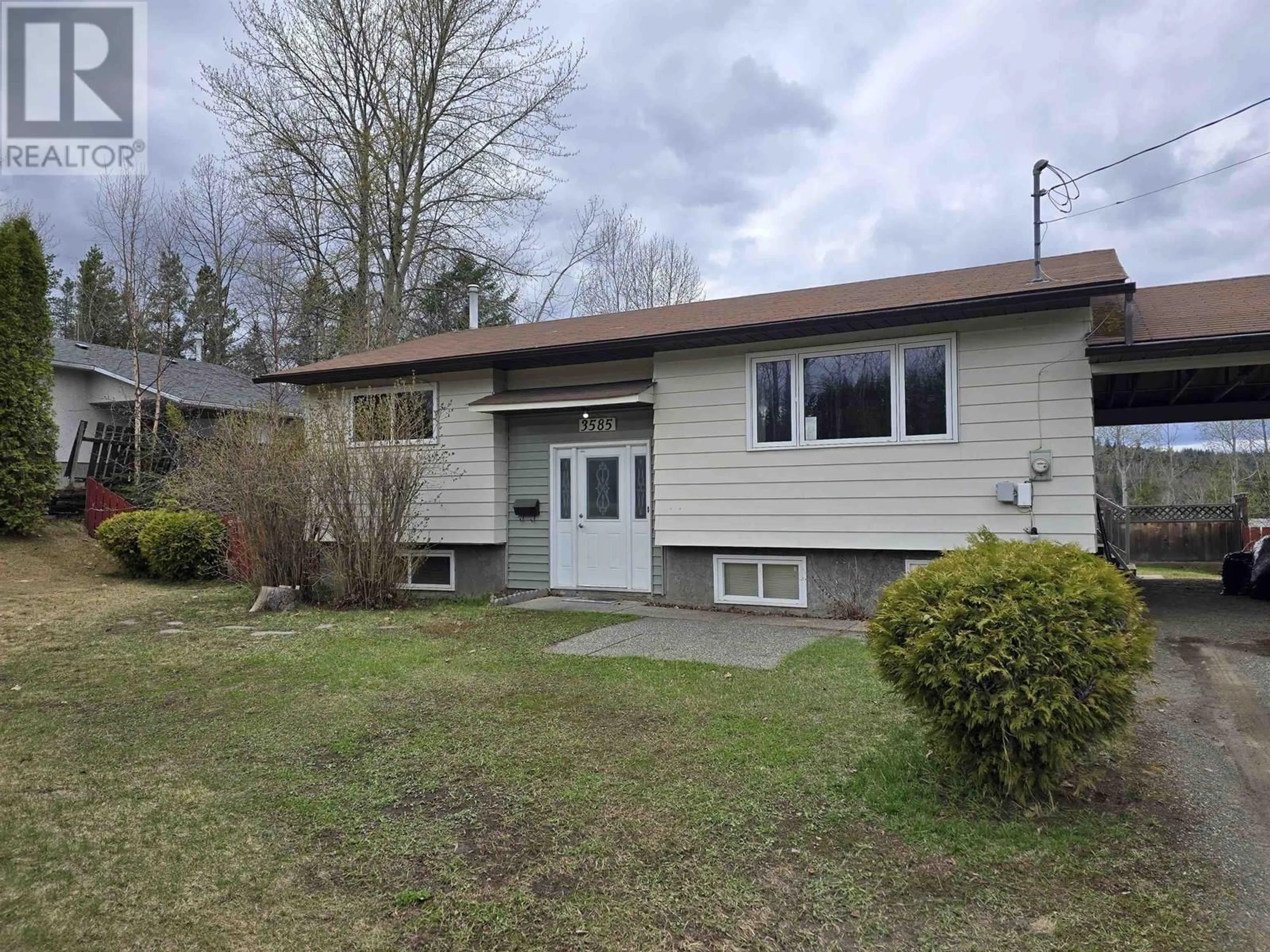 A pic from outside/outdoor area/front of a property/back of a property/a pic from drone, street for 3585 CLEARWOOD CRESCENT, Prince George British Columbia V2K3K6