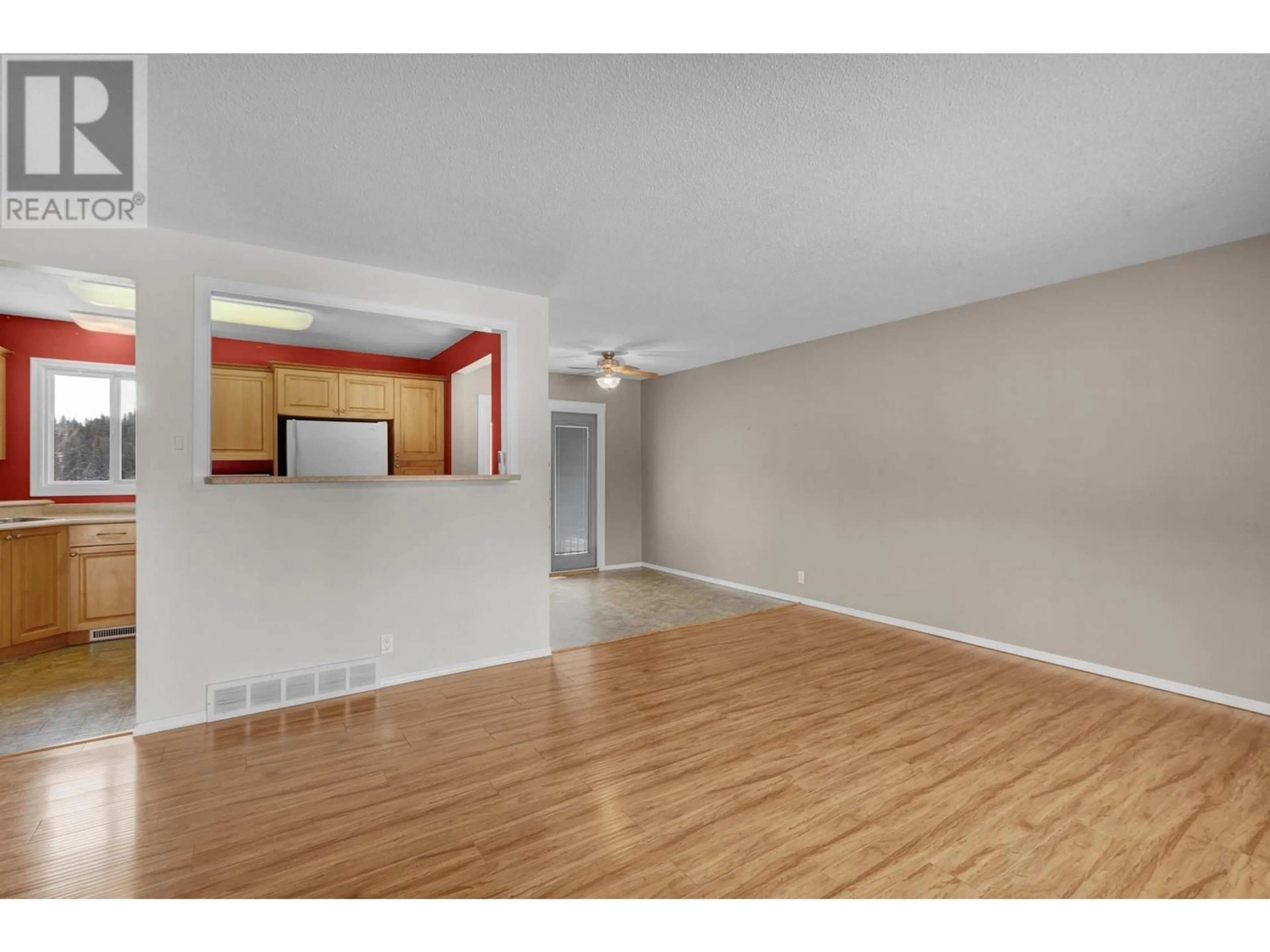 A pic of a room for 3585 CLEARWOOD CRESCENT, Prince George British Columbia V2K3K6