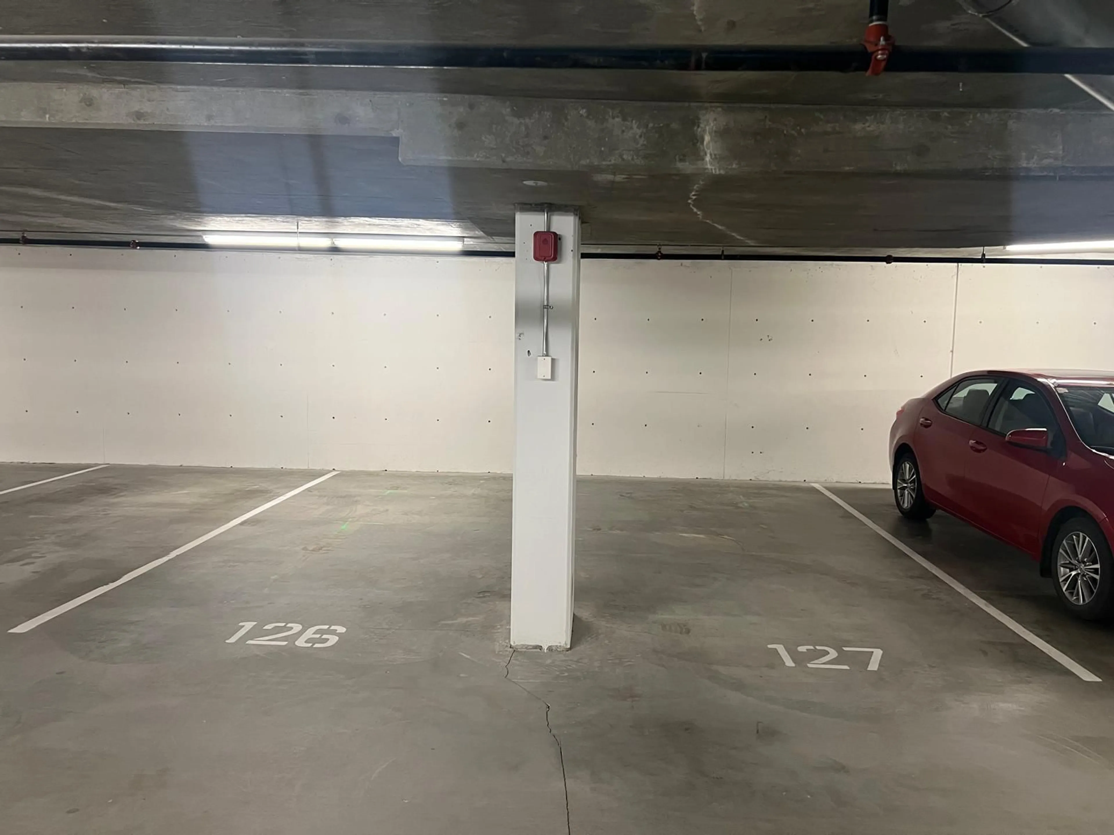 Parking for 112 - 1516 MCCALLUM, Abbotsford British Columbia V2S0L9