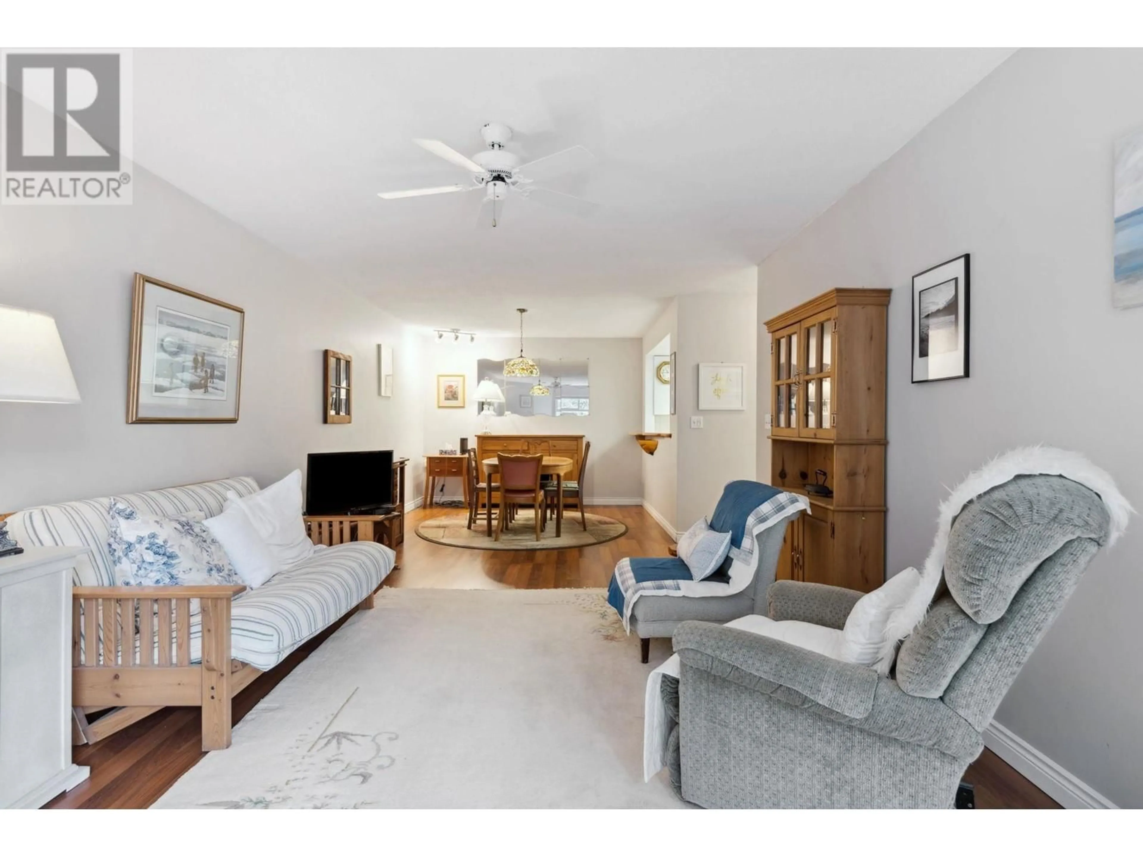 Living room with furniture, unknown for 253 - 1440 GARDEN PLACE, Delta British Columbia V4M3Z2