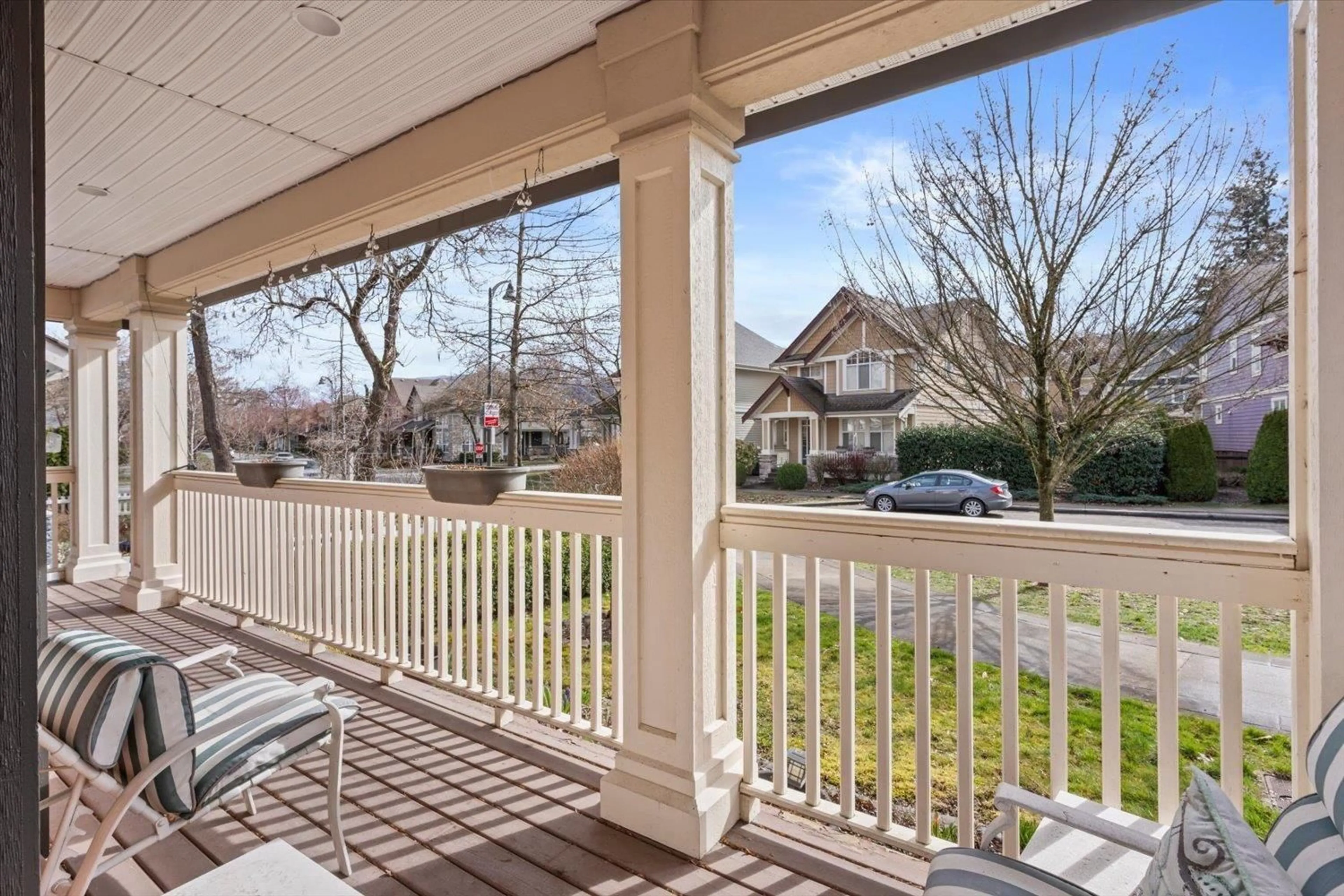 Patio, unknown for 5853 GARRISON BOULEVARD, Chilliwack British Columbia V2R5X9