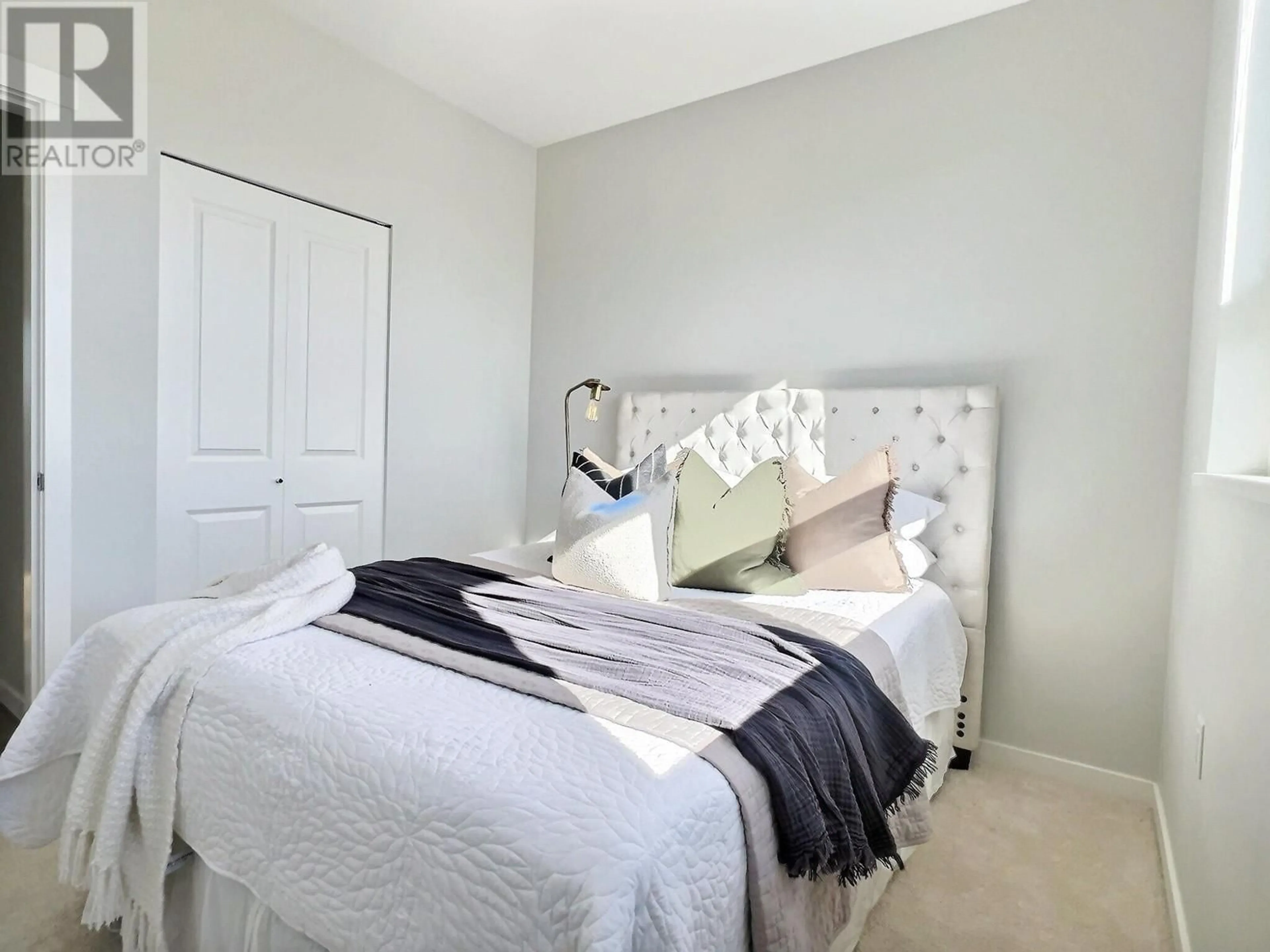 Bedroom with bed, unknown for 506 - 3289 RIVERWALK AVENUE, Vancouver British Columbia V5S0G2