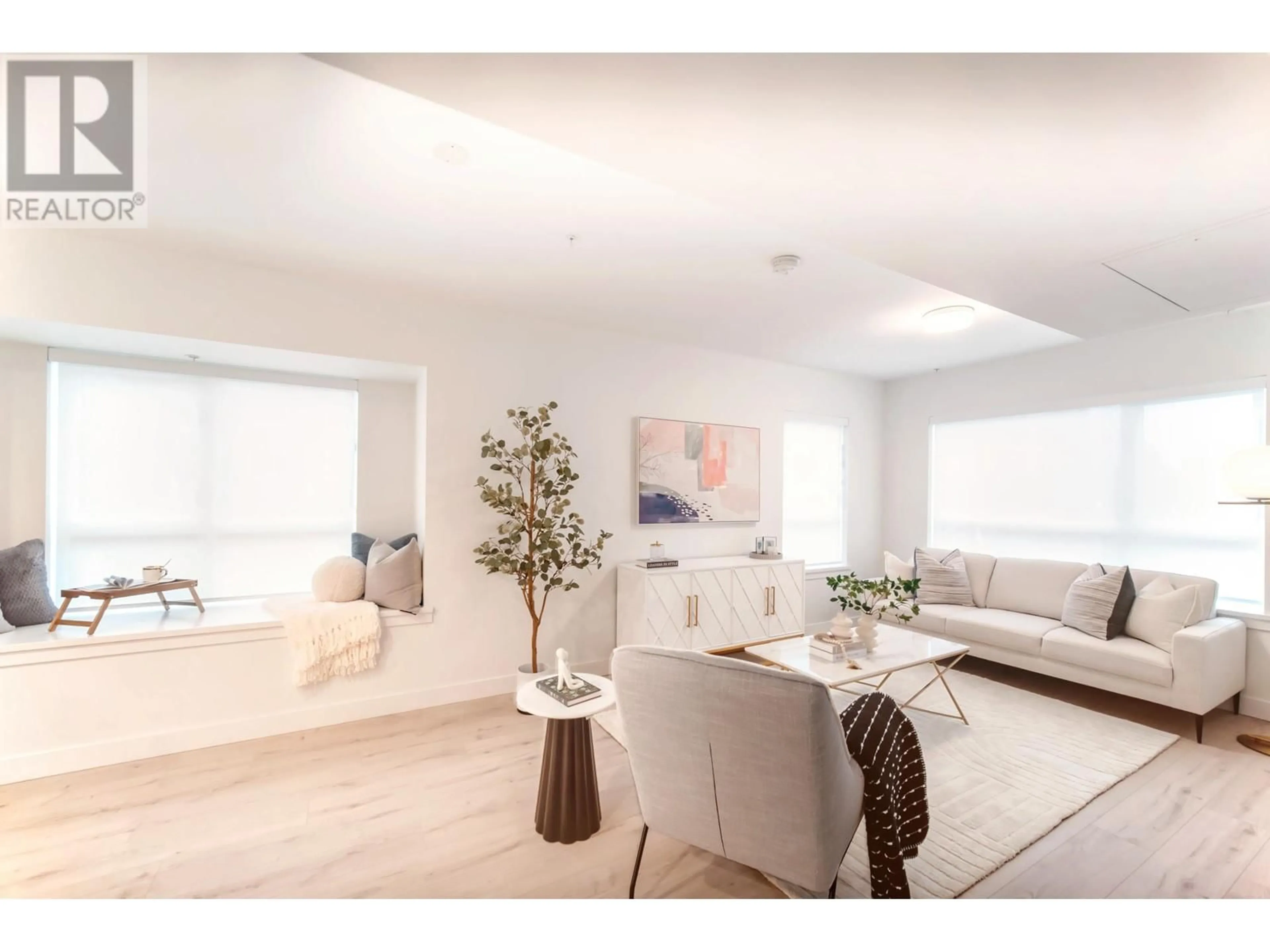 Living room with furniture, unknown for 1 - 8428 PARK ROAD, Richmond British Columbia V6Y0K1