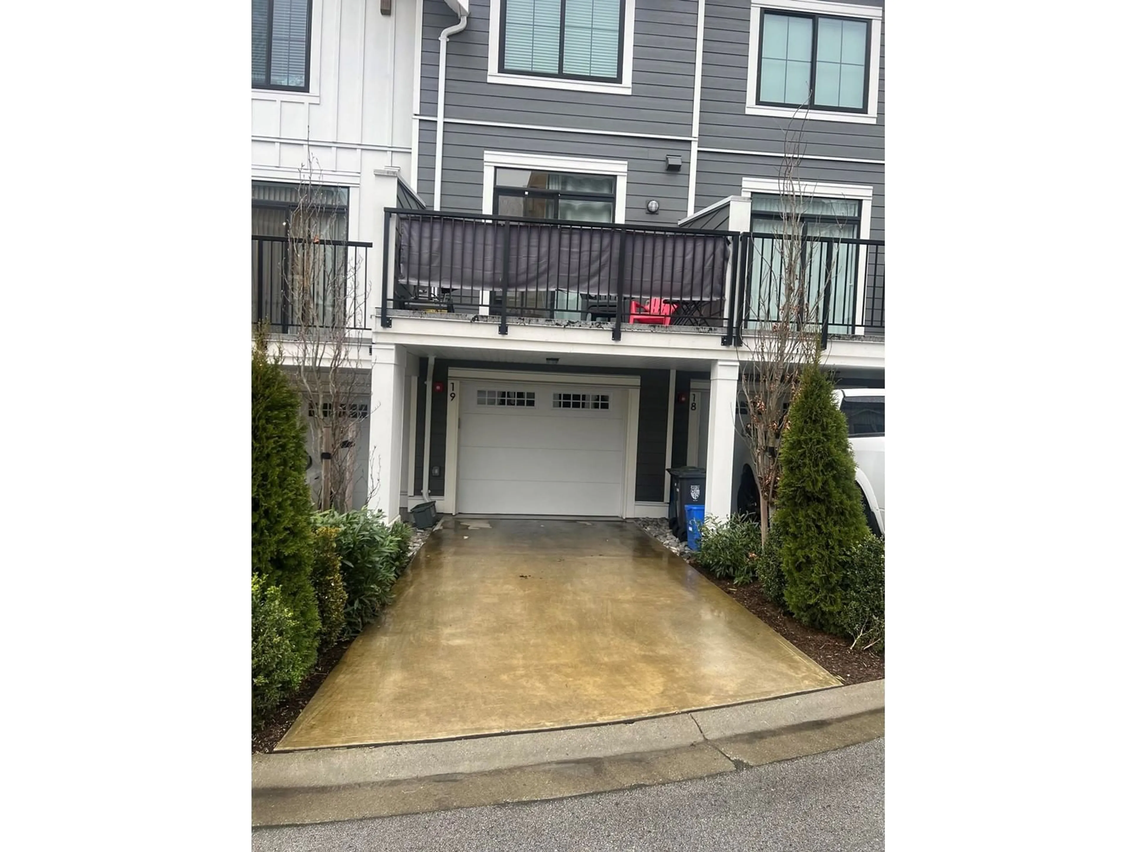 Unknown for 19 - 20189 84, Langley British Columbia V2Y3P7