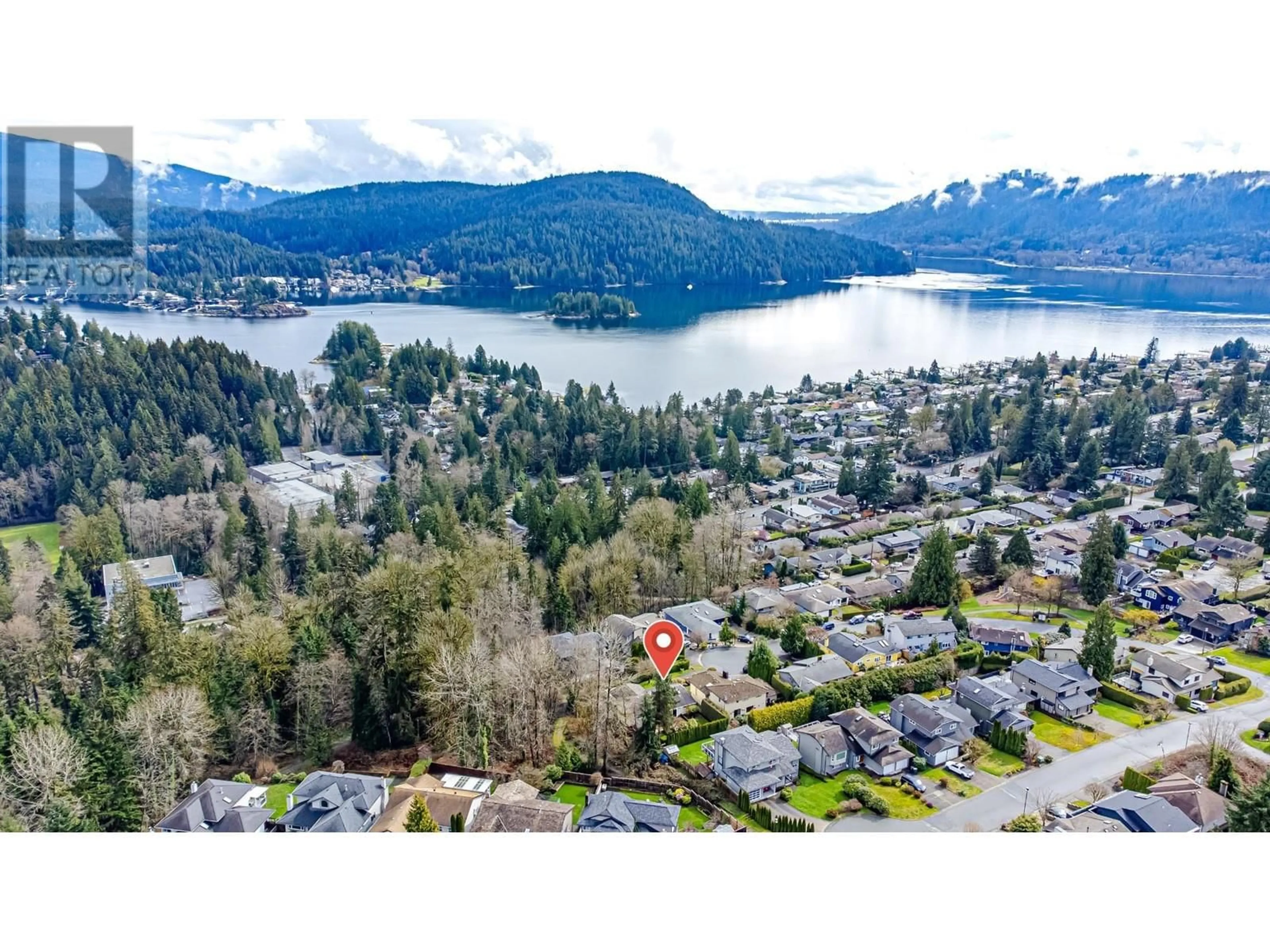 A pic from outside/outdoor area/front of a property/back of a property/a pic from drone, water/lake/river/ocean view for 4130 RUSSELL COURT, North Vancouver British Columbia V7G2C5