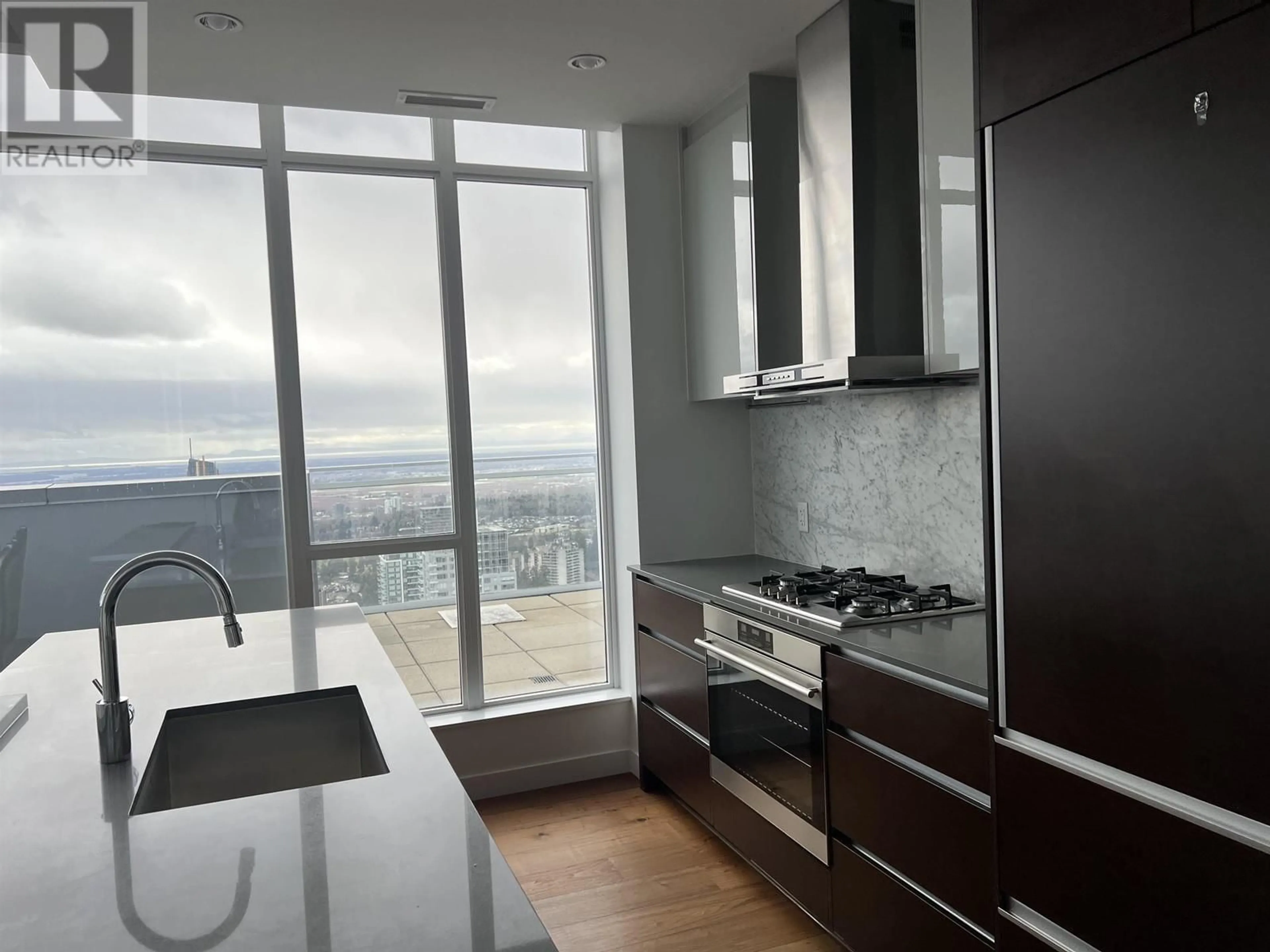 Unknown for 5302 - 4670 ASSEMBLY WAY, Burnaby British Columbia V5H0H3