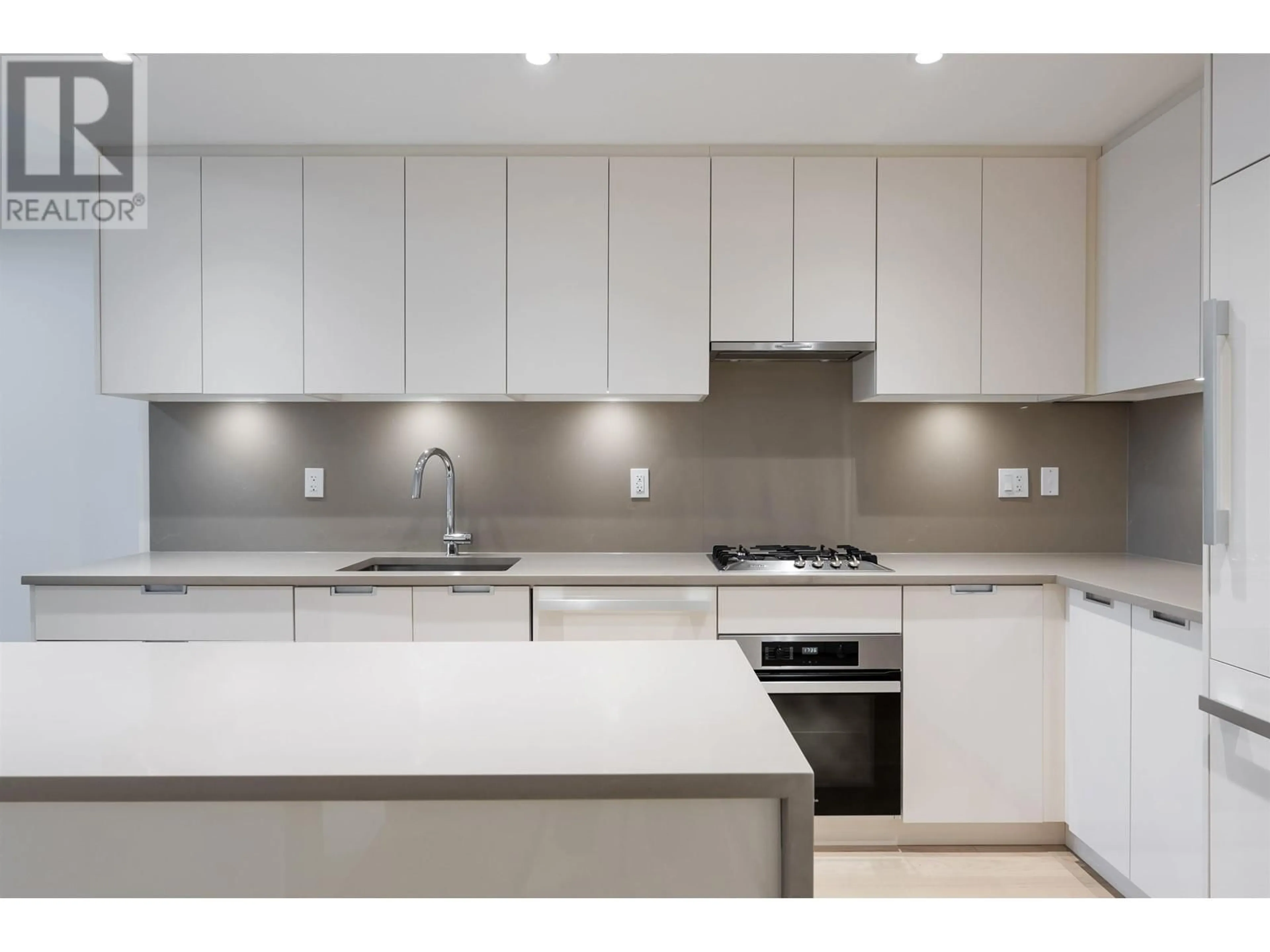 Unknown for 402 - 6328 CAMBIE STREET, Vancouver British Columbia V5Z0K2