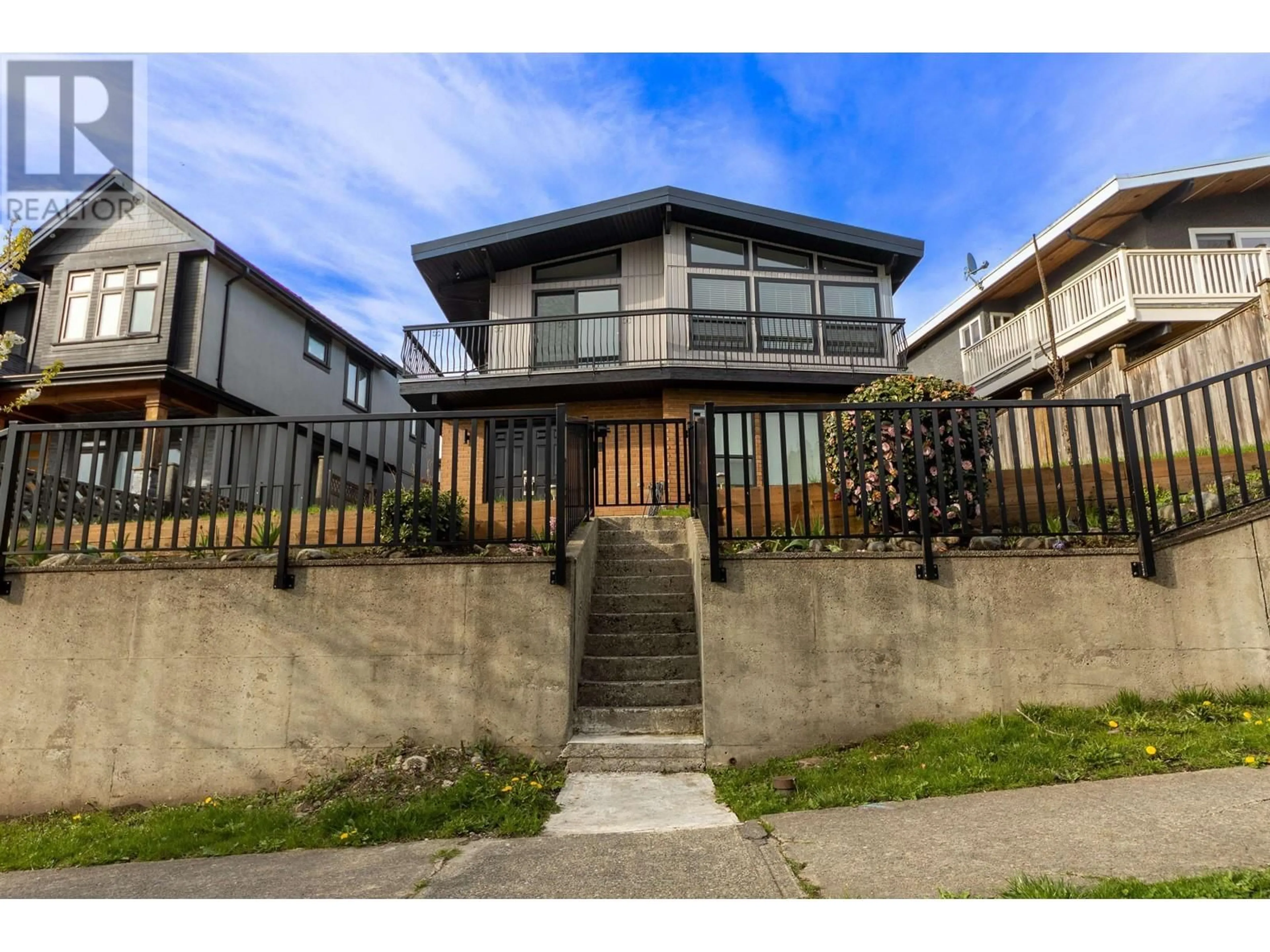 Unknown for 2131 FRASERVIEW DRIVE, Vancouver British Columbia V5P2N2