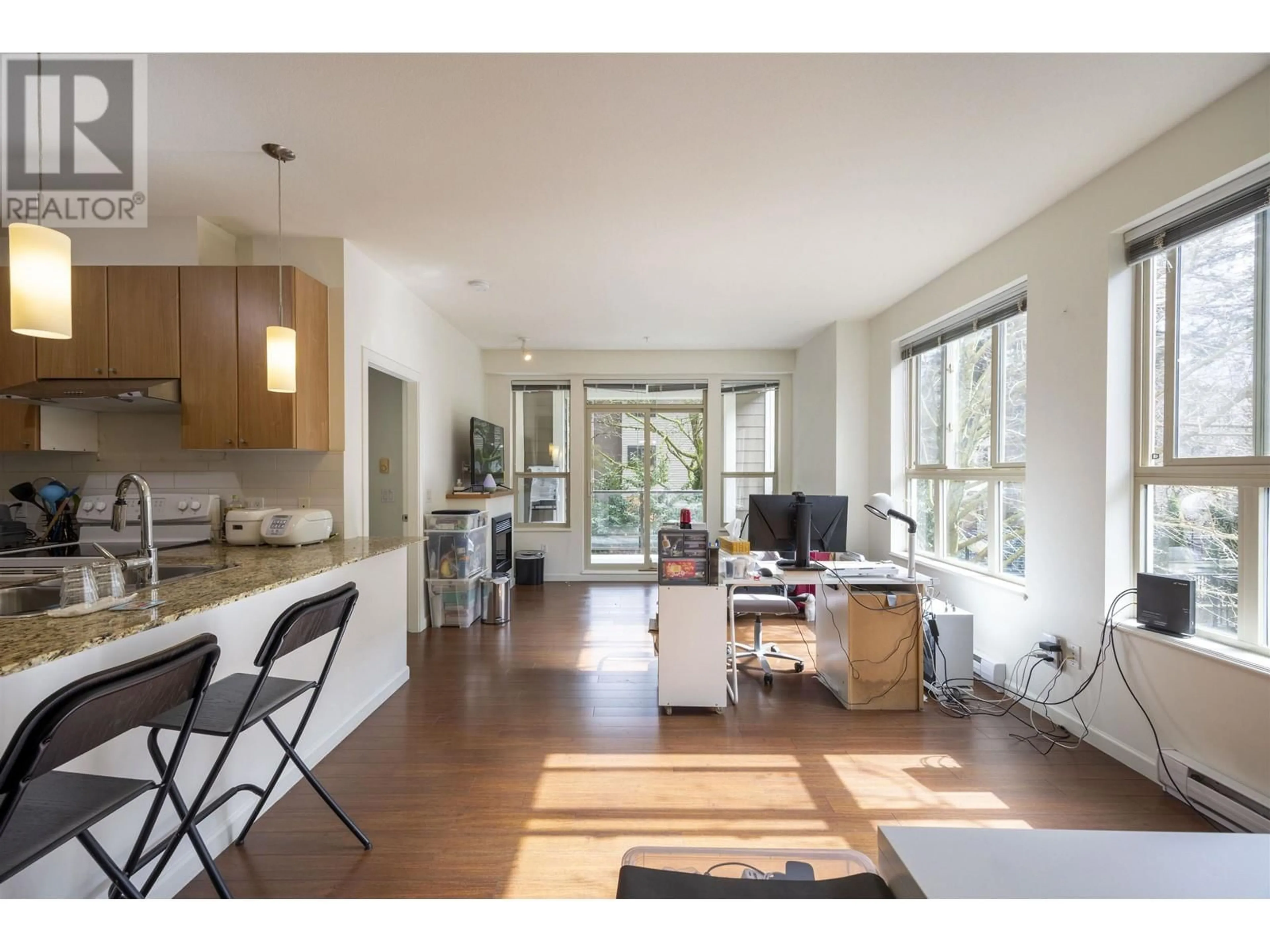 Open concept kitchen, unknown for 216 - 2484 WILSON AVENUE, Port Coquitlam British Columbia V3C0A5