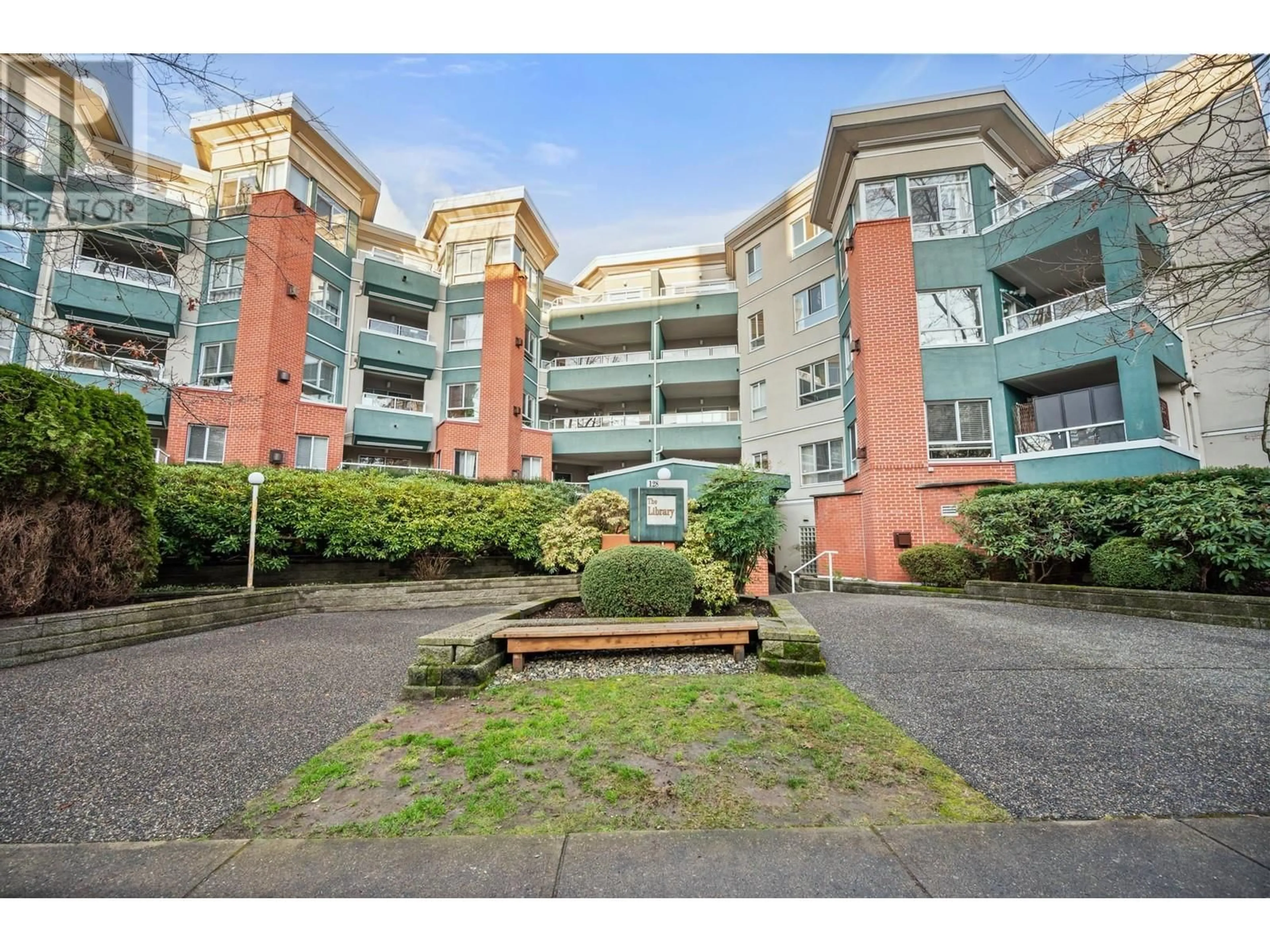 A pic from outside/outdoor area/front of a property/back of a property/a pic from drone, street for 308 - 128 8 STREET, North Vancouver British Columbia V7M3M1