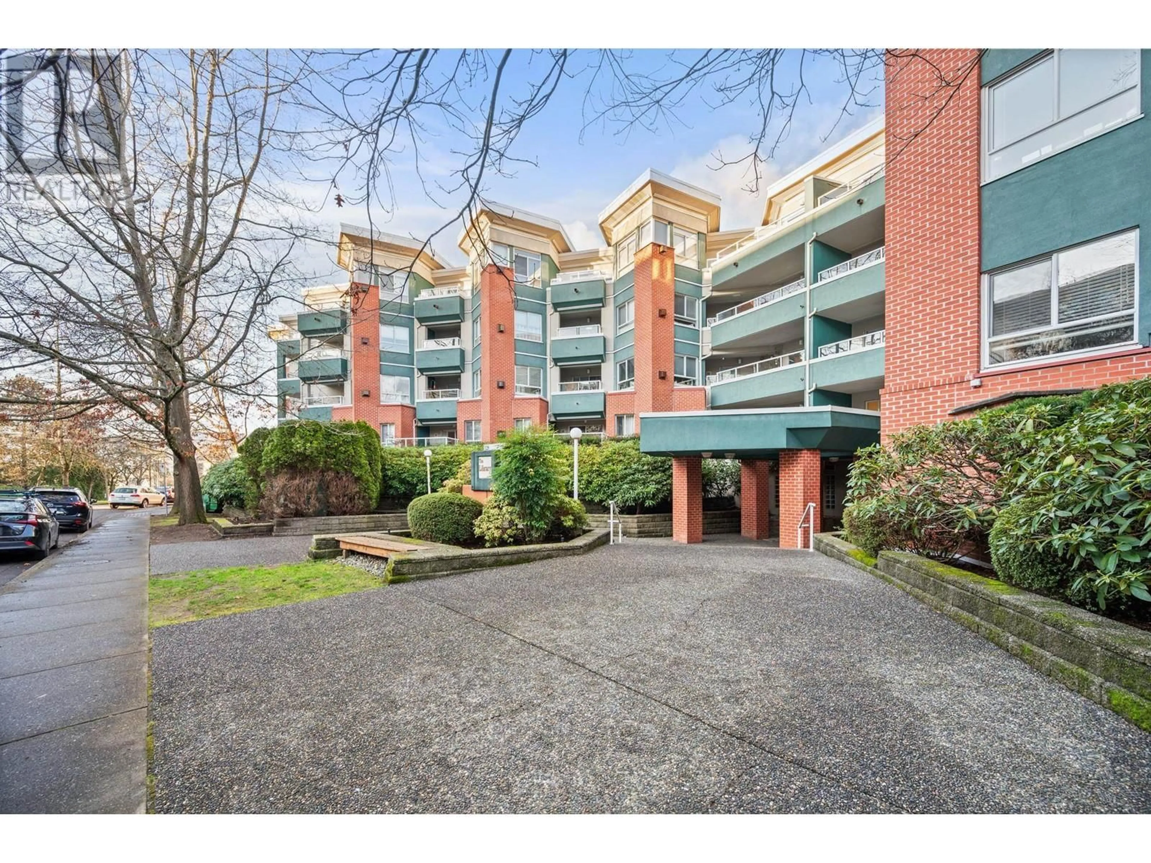 A pic from outside/outdoor area/front of a property/back of a property/a pic from drone, unknown for 308 - 128 8 STREET, North Vancouver British Columbia V7M3M1