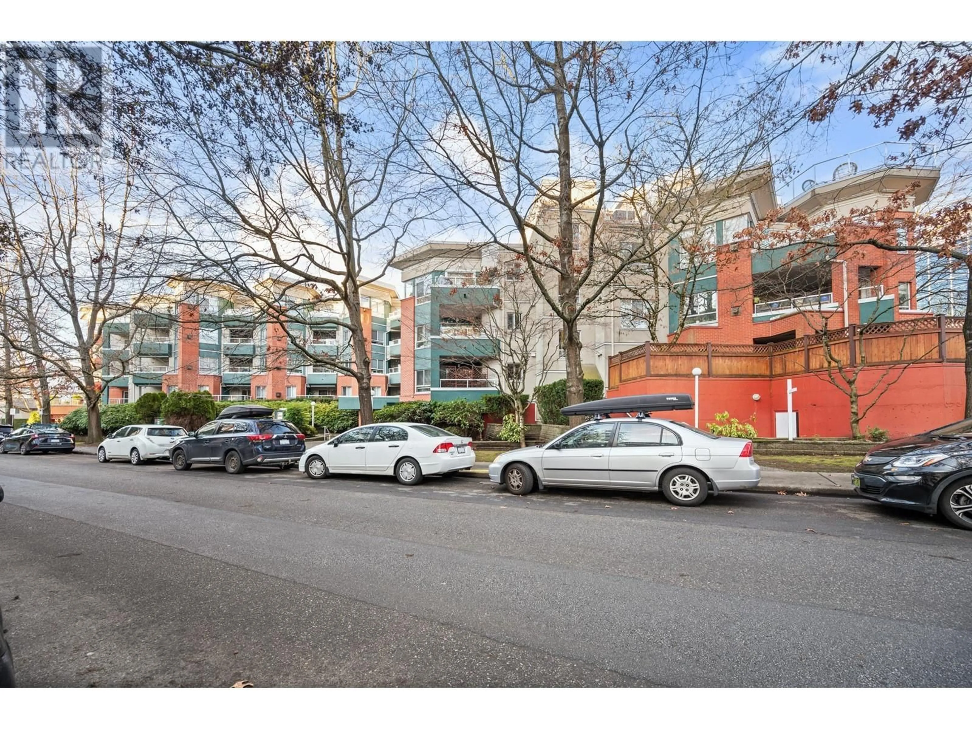 Unknown for 308 - 128 8 STREET, North Vancouver British Columbia V7M3M1