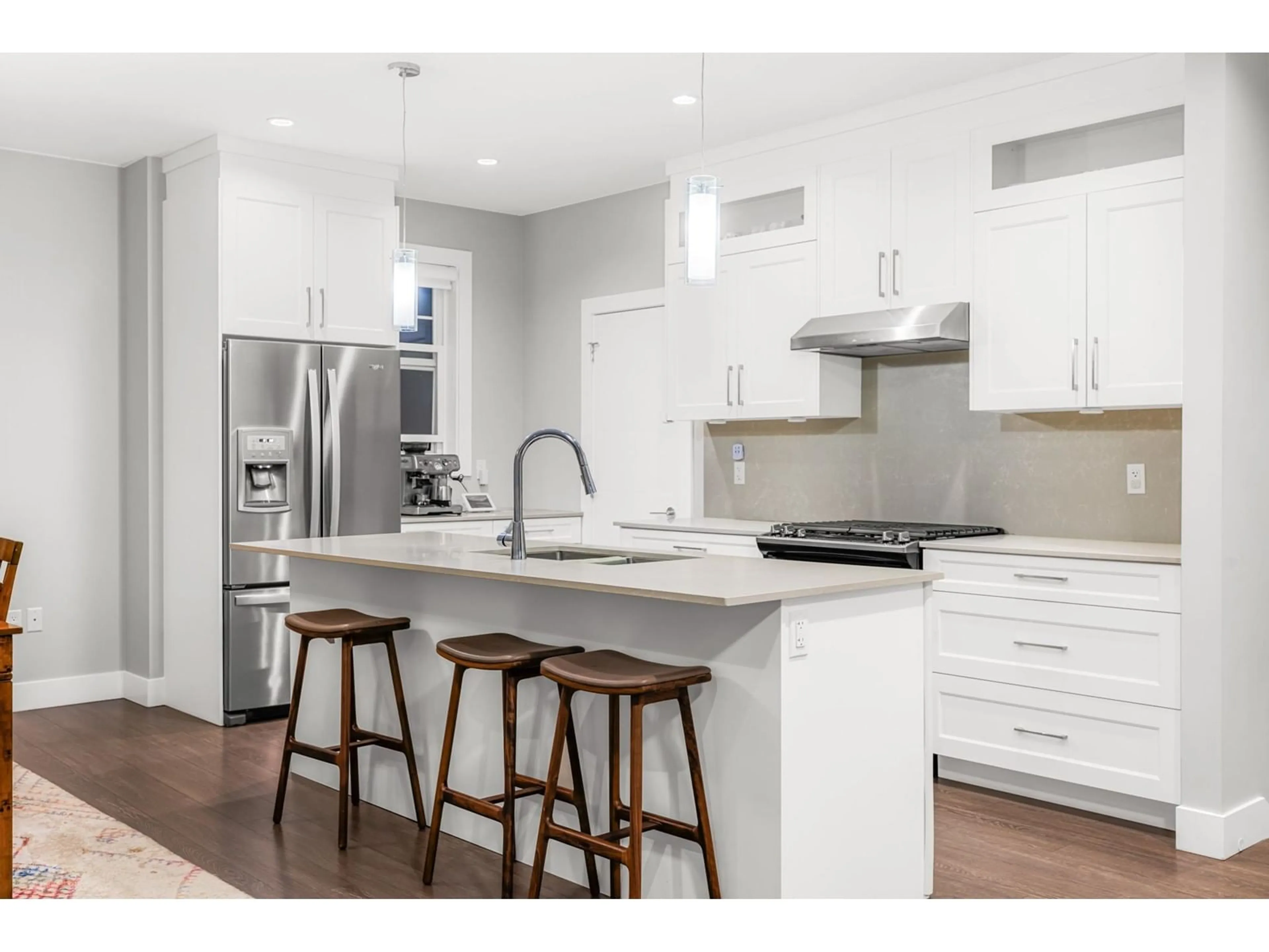 Open concept kitchen, unknown for 49 - 19501 74, Surrey British Columbia V4N6V7