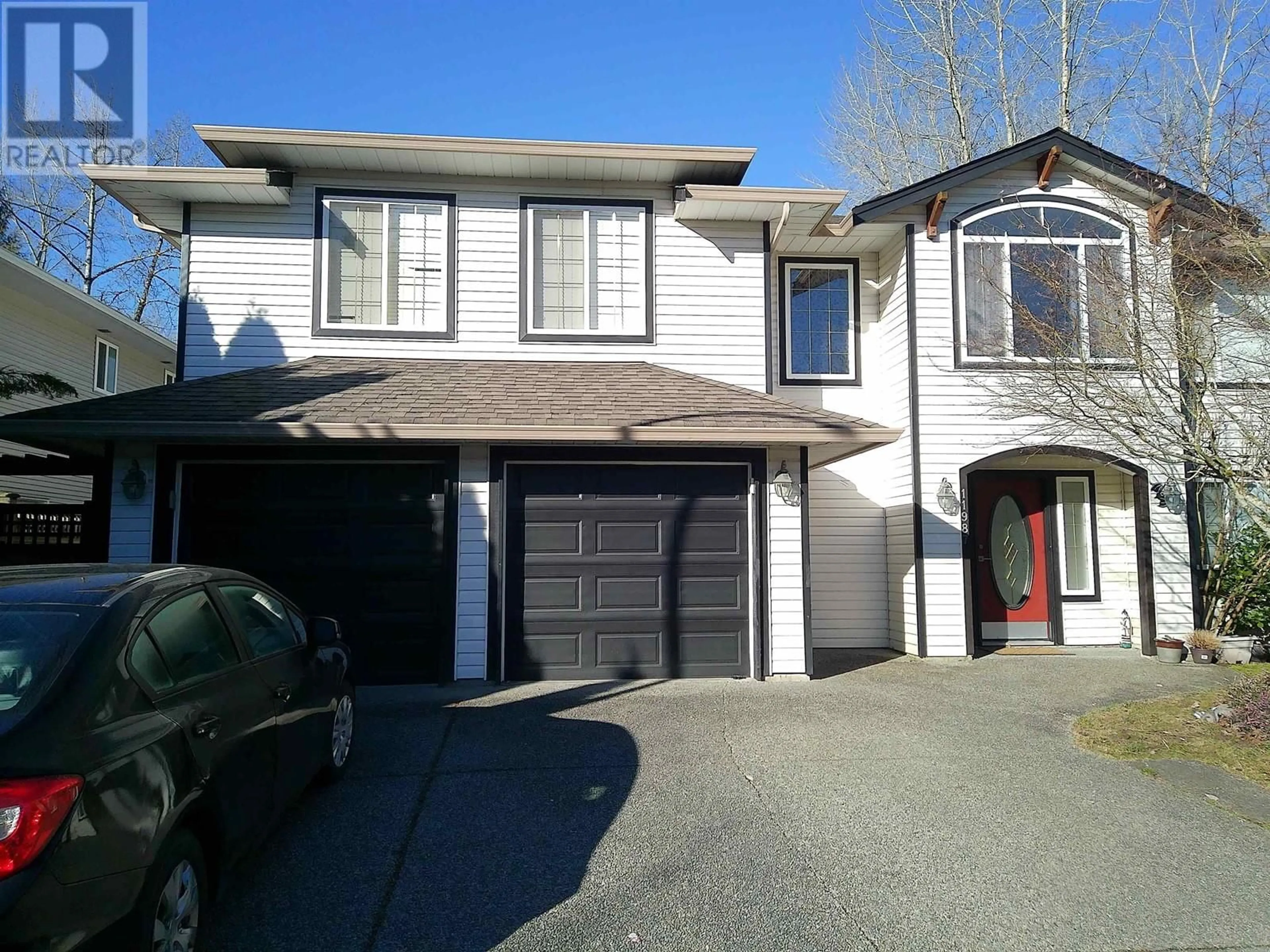 Home with vinyl exterior material, street for 11987 237 STREET, Maple Ridge British Columbia V4R2C8