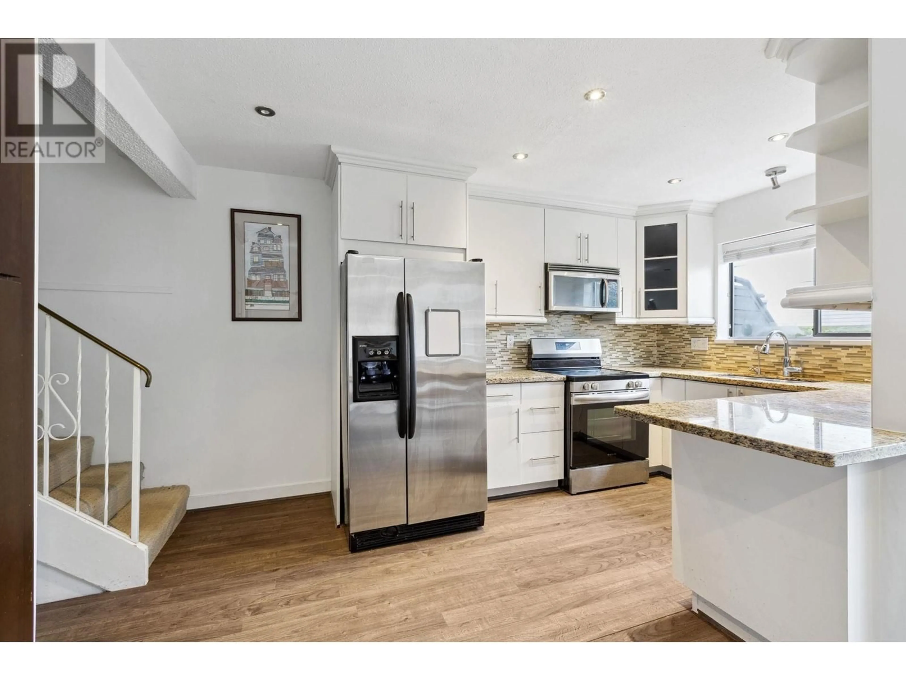 Open concept kitchen, unknown for 311 ST. ANDREWS AVENUE, North Vancouver British Columbia V7L4P5