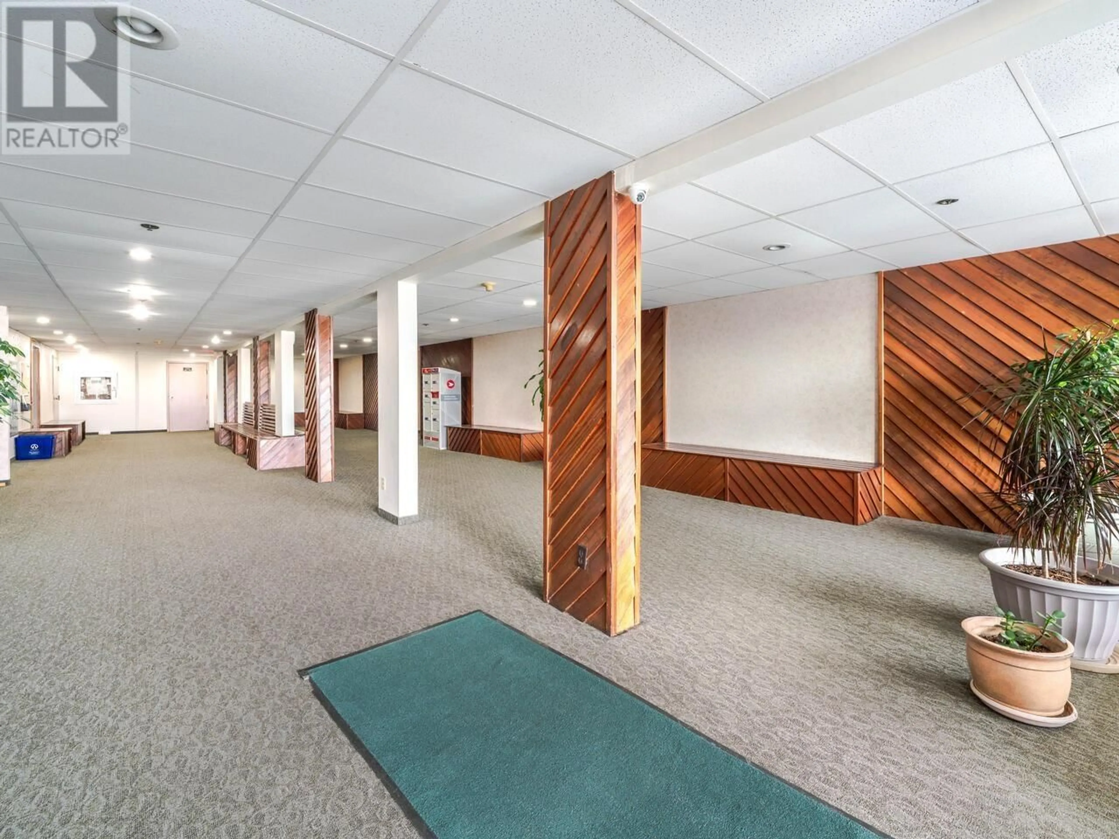Indoor foyer for 116 - 9151 NO. 5 ROAD, Richmond British Columbia V7A4T9