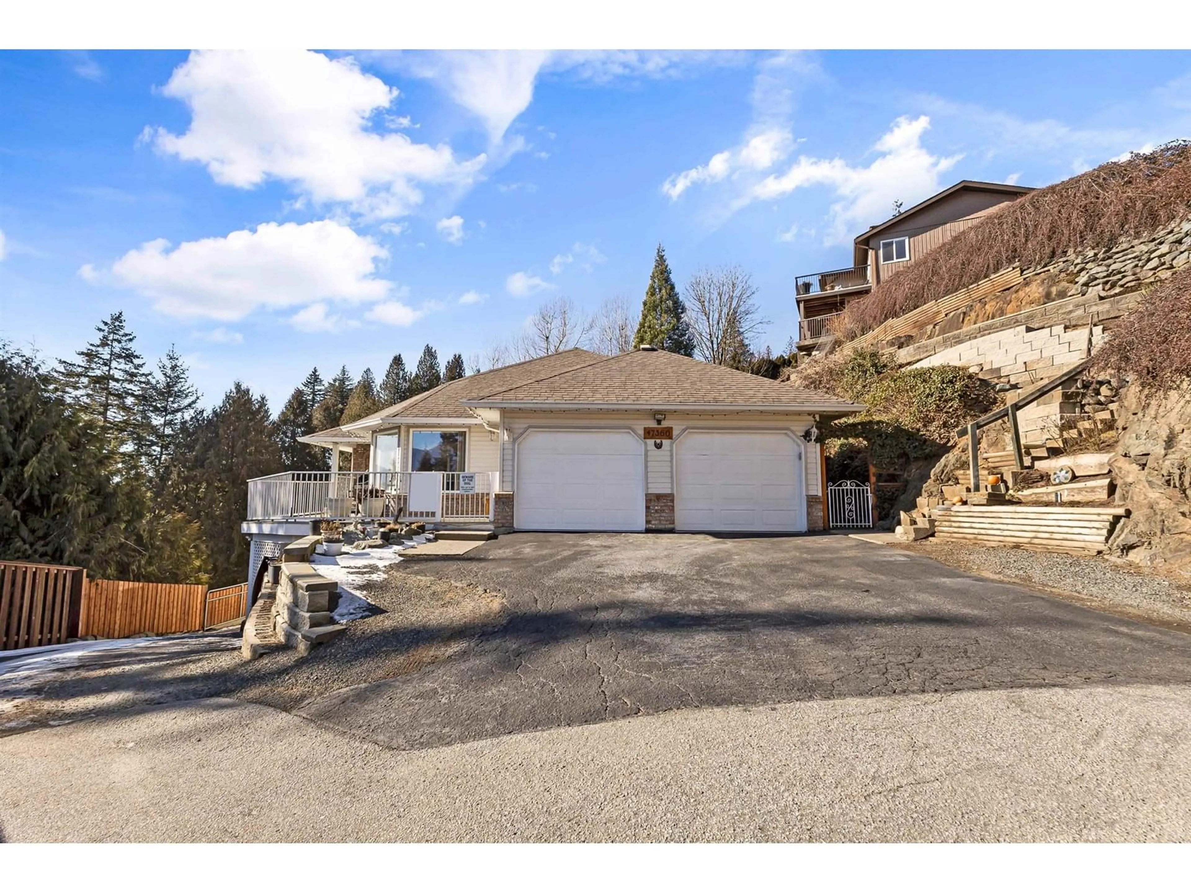 A pic from outside/outdoor area/front of a property/back of a property/a pic from drone, mountain view for 47360 MOUNTAIN PARK DRIVE, Chilliwack British Columbia V2P7P6