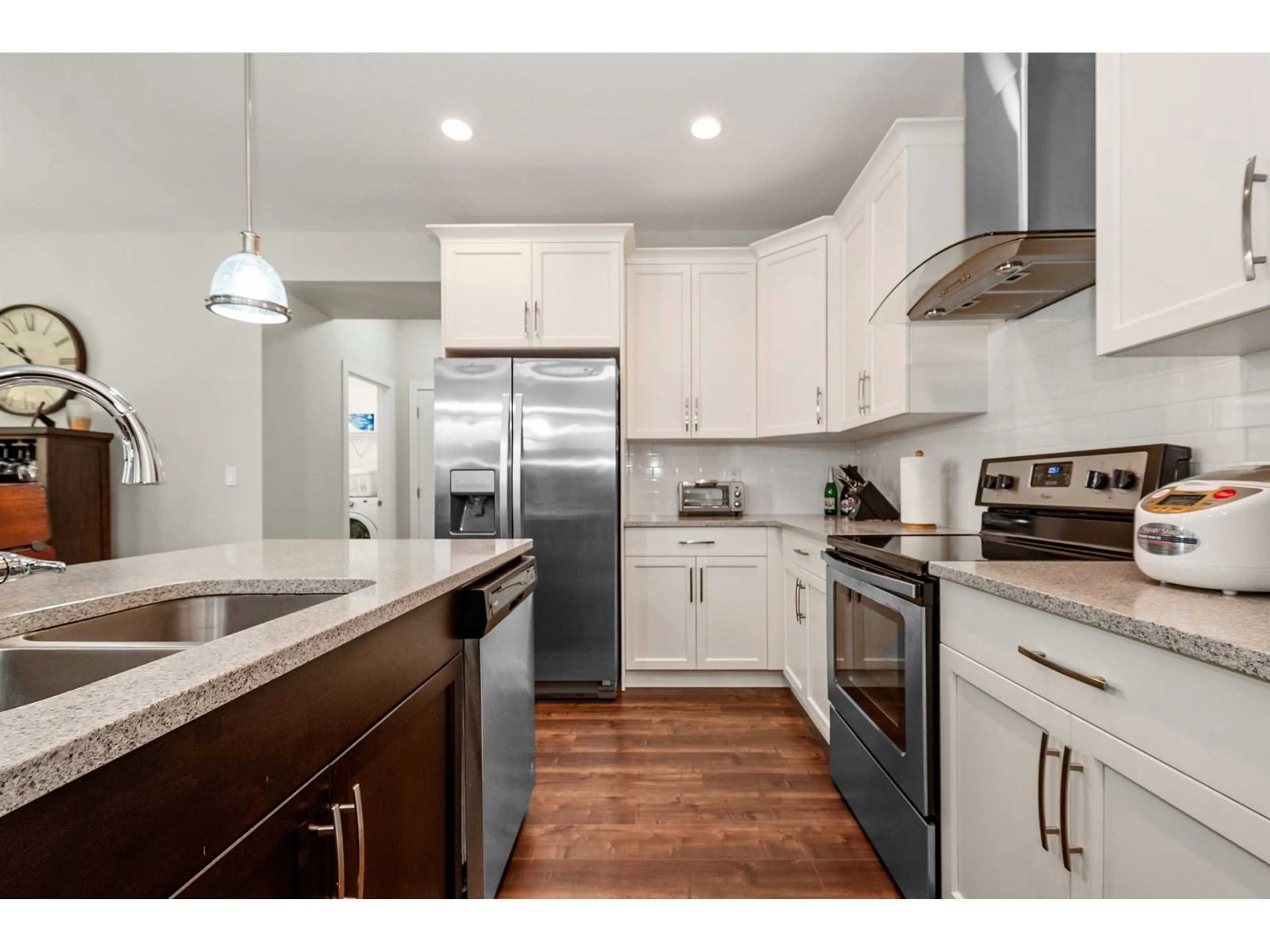 Open concept kitchen, unknown for 50287 SIENNA AVENUE, Chilliwack British Columbia V4Z0C4