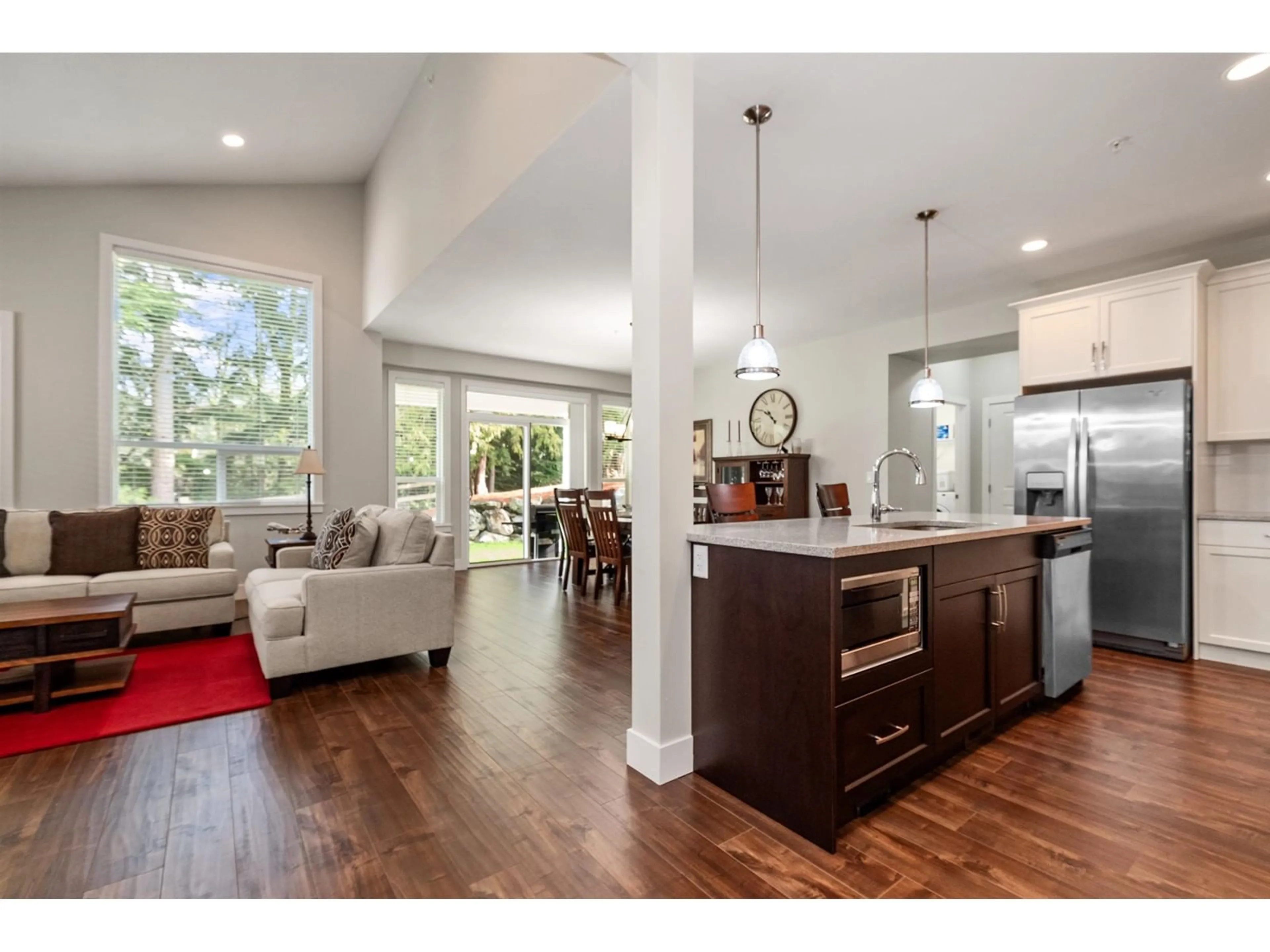 Open concept kitchen, wood/laminate floor for 50287 SIENNA AVENUE, Chilliwack British Columbia V4Z0C4