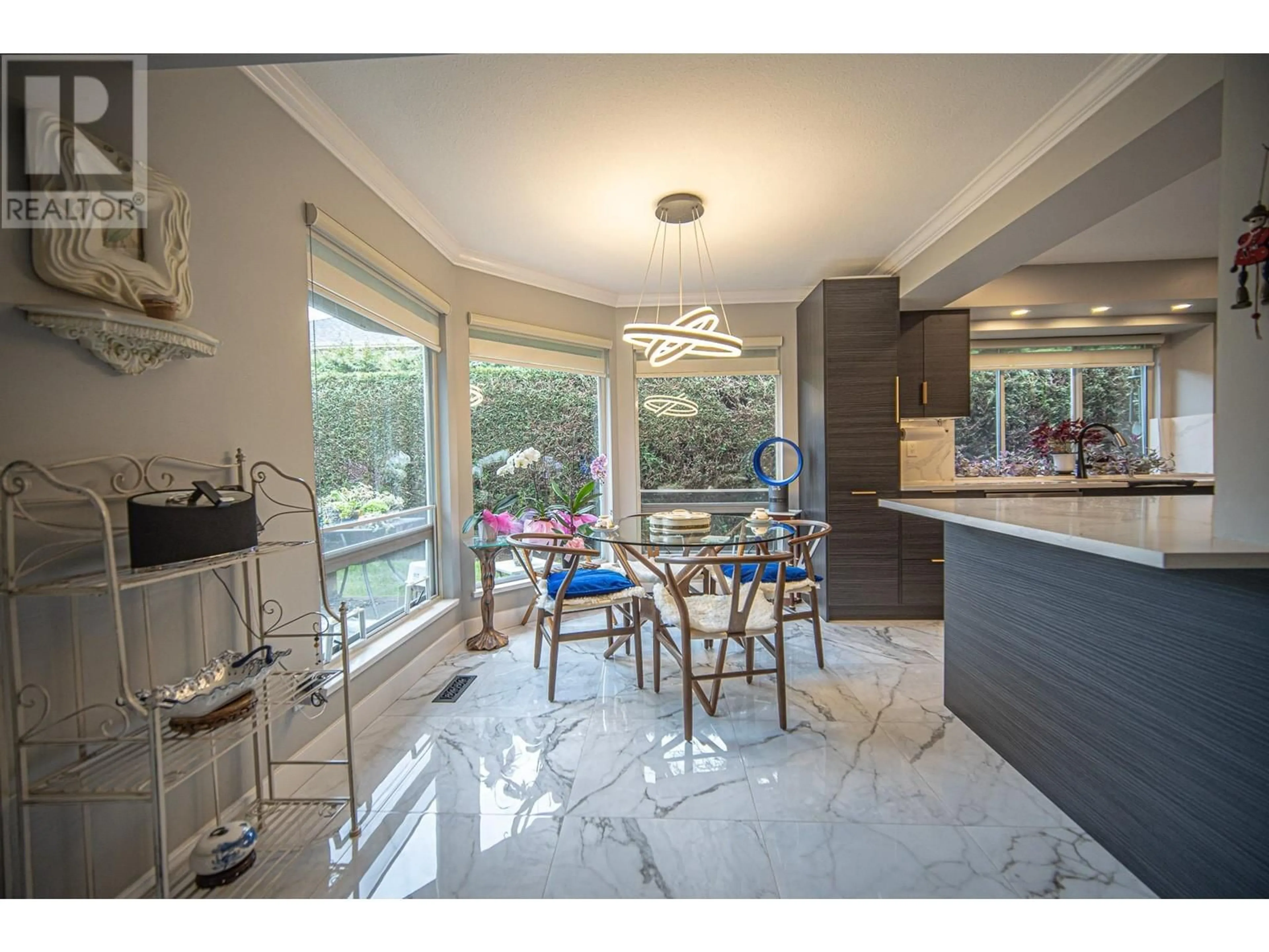 Contemporary kitchen, ceramic/tile floor for 1 - 7200 LEDWAY ROAD, Richmond British Columbia V7C4N9