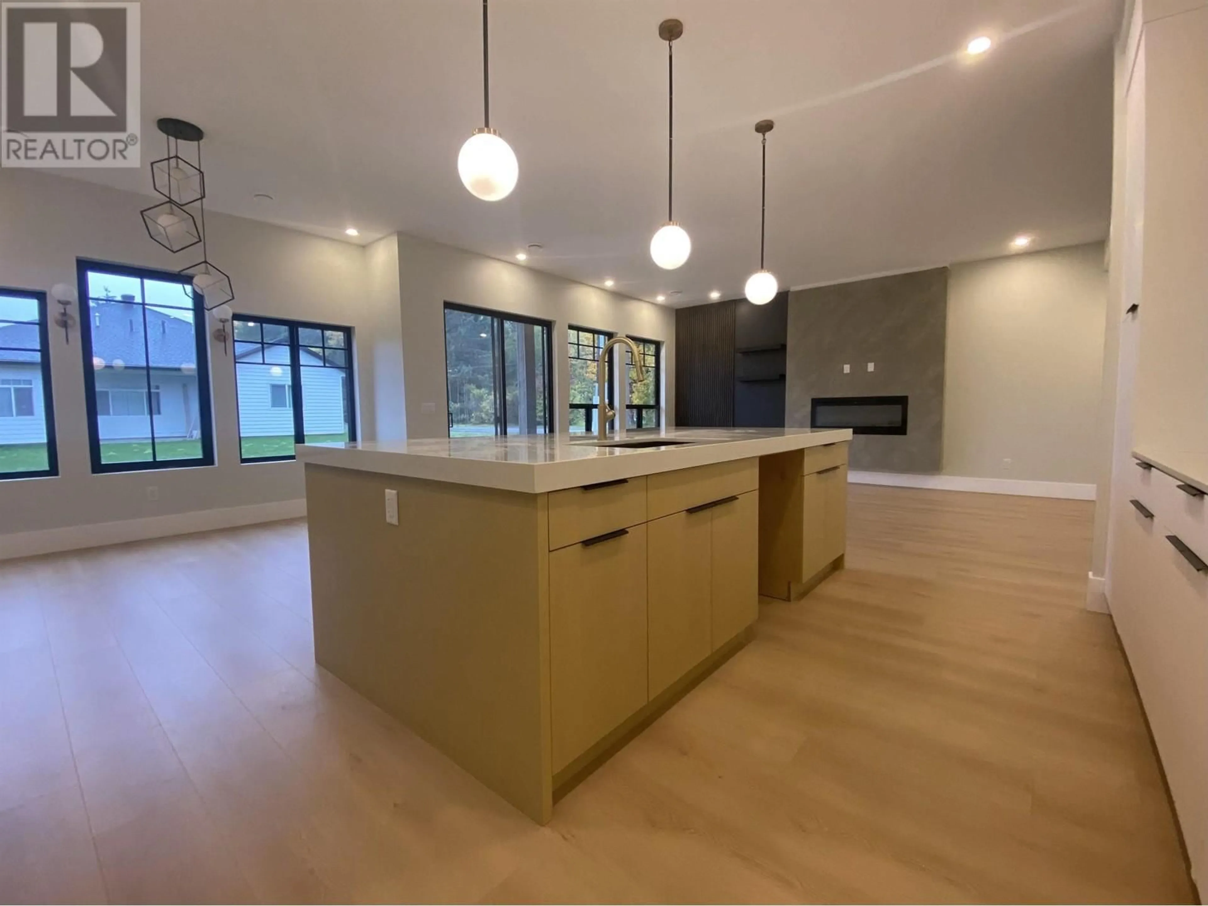Open concept kitchen, unknown for 4001 NASH DRIVE, Terrace British Columbia V8G0L3