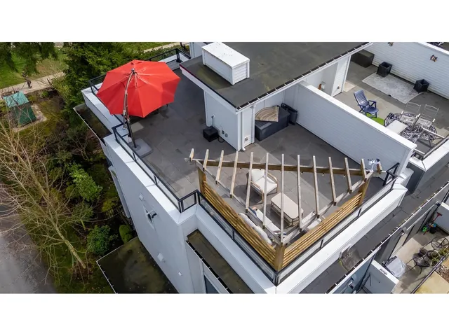 220 2277 OAK MEADOWS DRIVE, Surrey 3