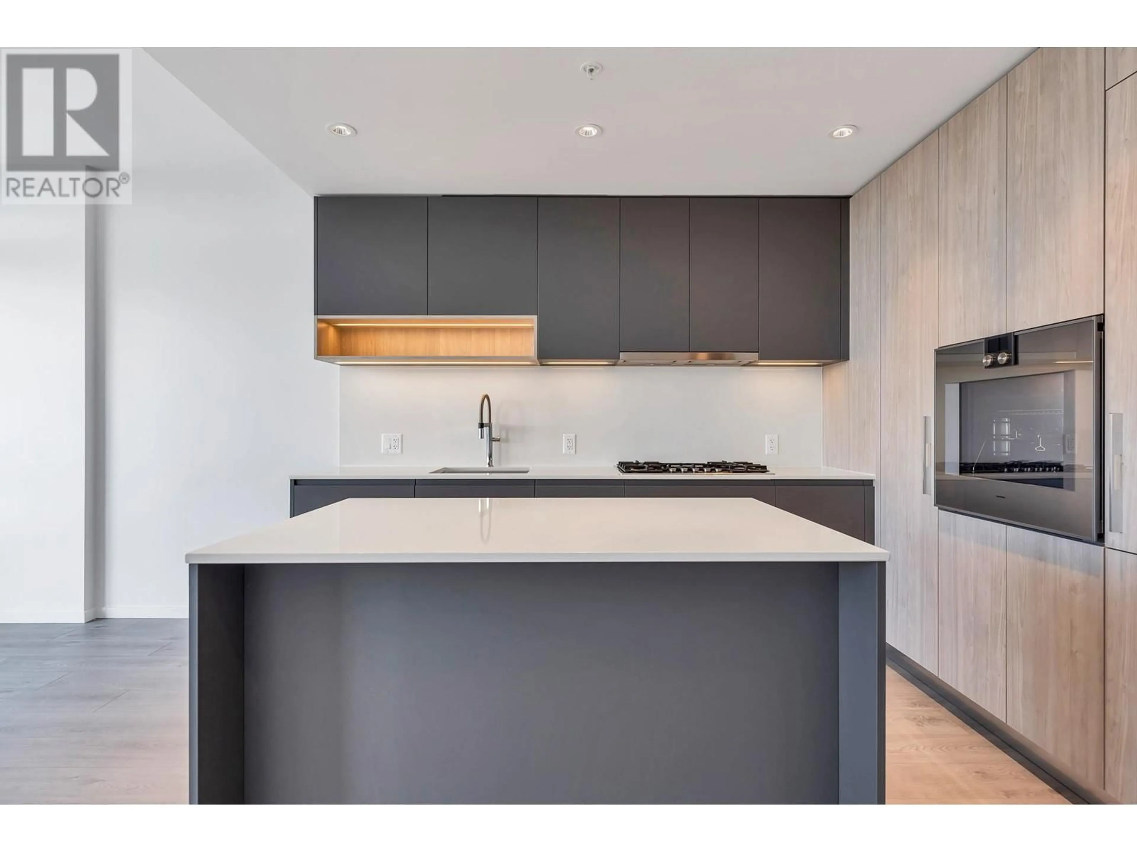 Standard kitchen, unknown for 1103 - 6808 MINORU BOULEVARD, Richmond British Columbia V6Y0M7