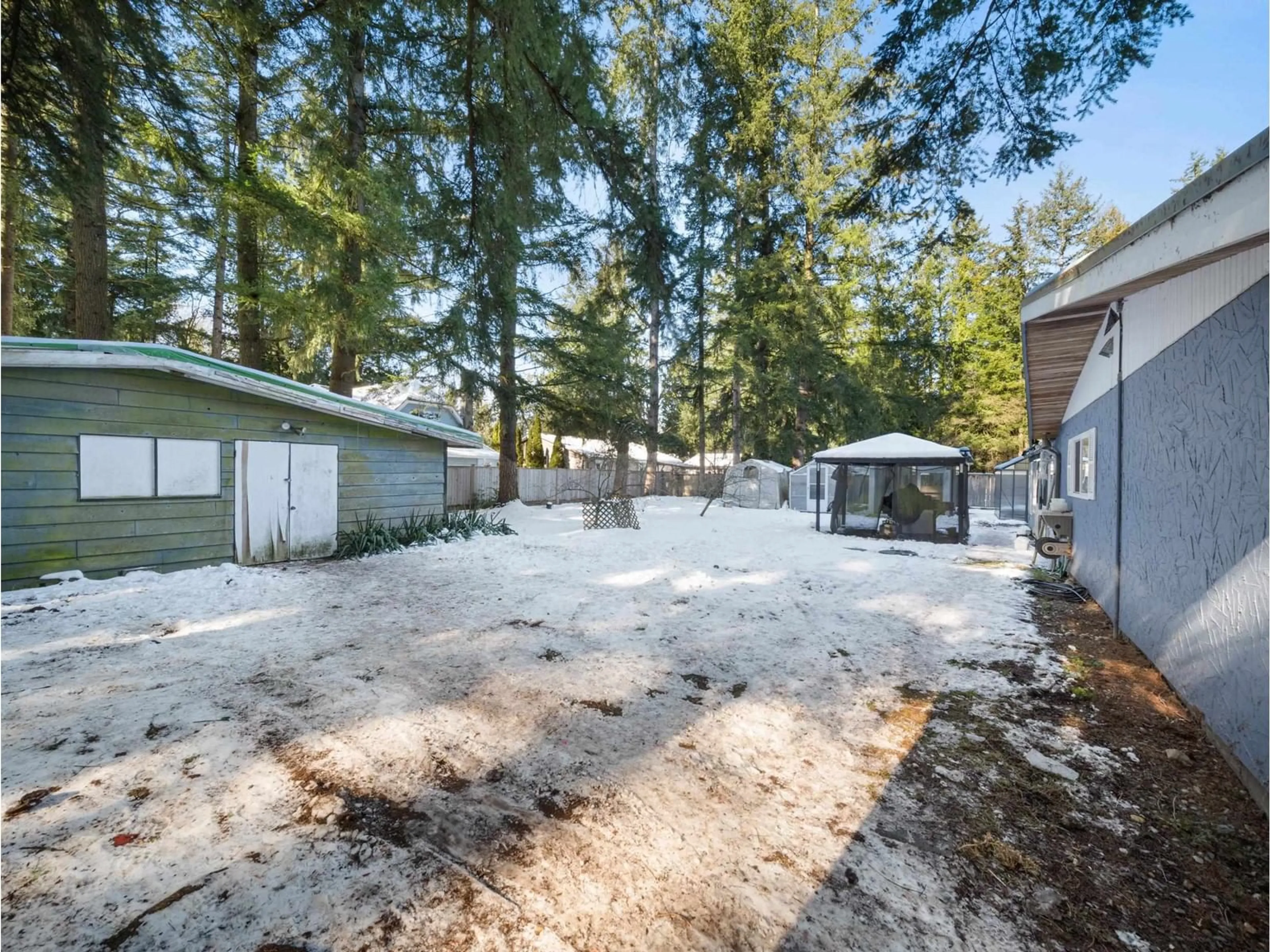 Unknown for 3875 204A, Langley British Columbia V3A4X3
