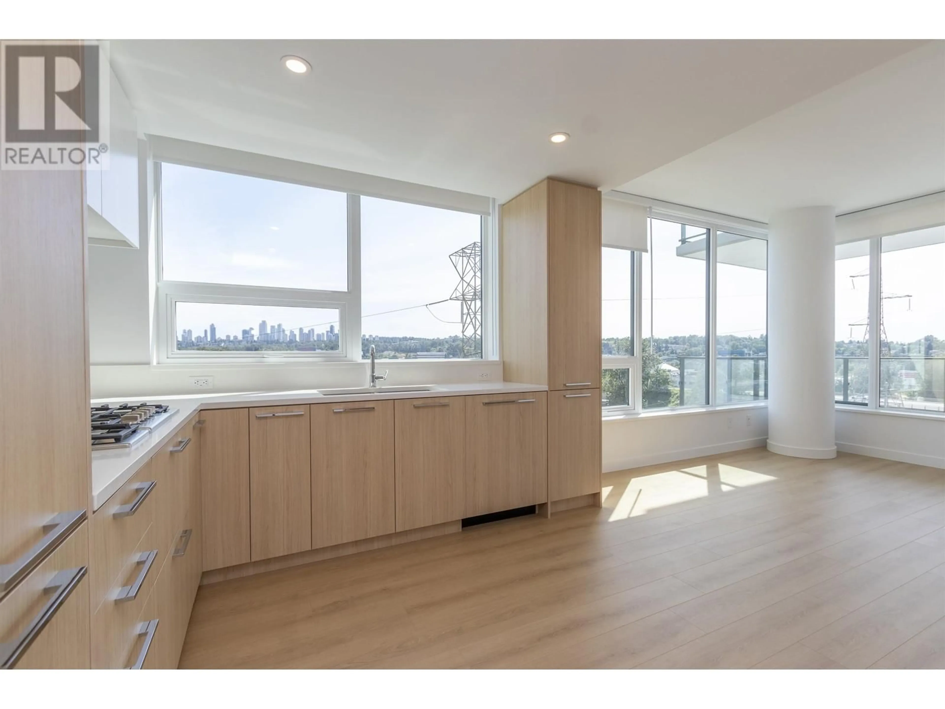 Open concept kitchen, unknown for 606 - 2425 ALPHA AVENUE, Burnaby British Columbia V5C0N6