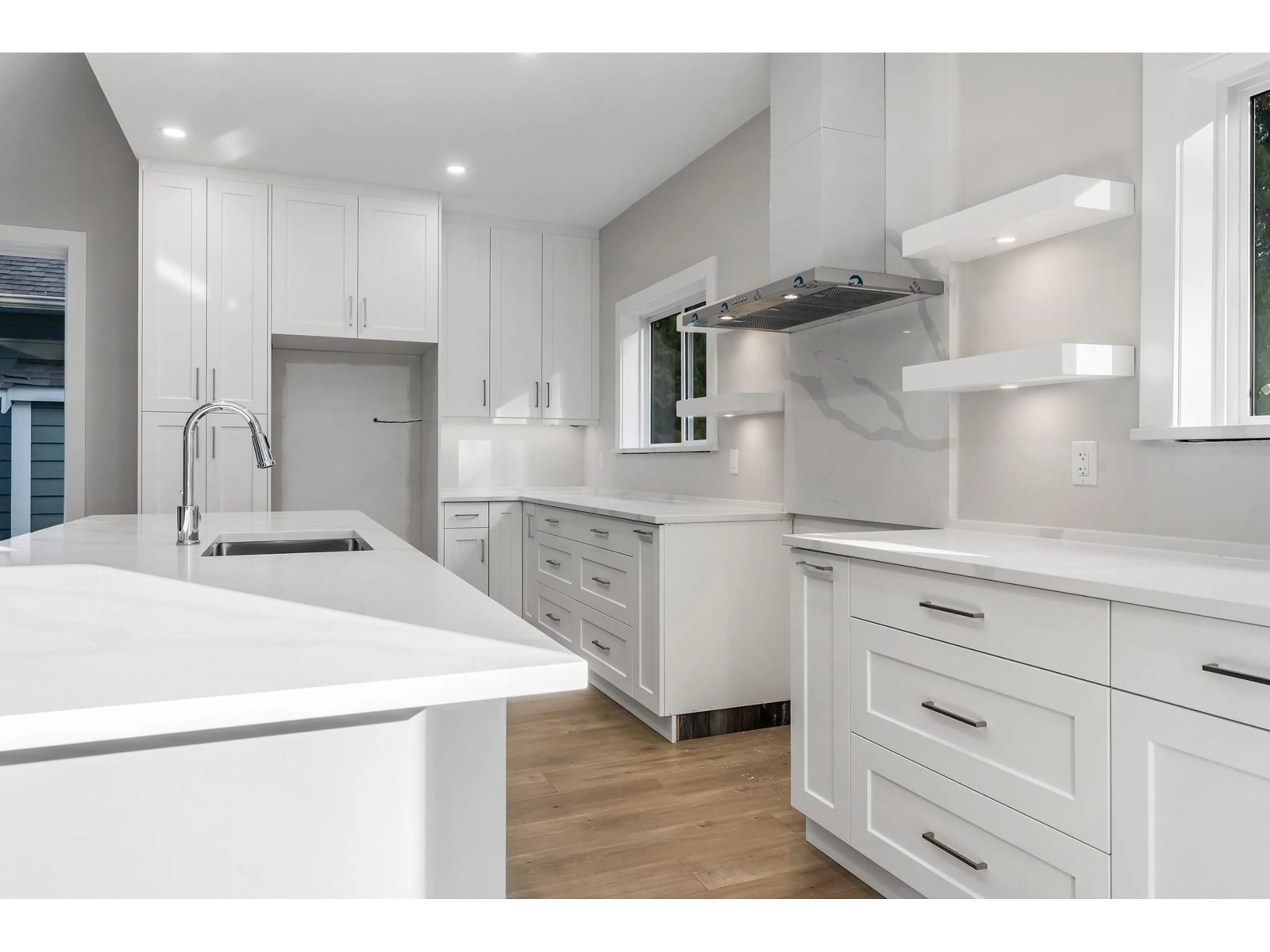 Open concept kitchen, ceramic/tile floor for 66 - 14500 MORRIS VALLEY, Mission British Columbia V0M1A1