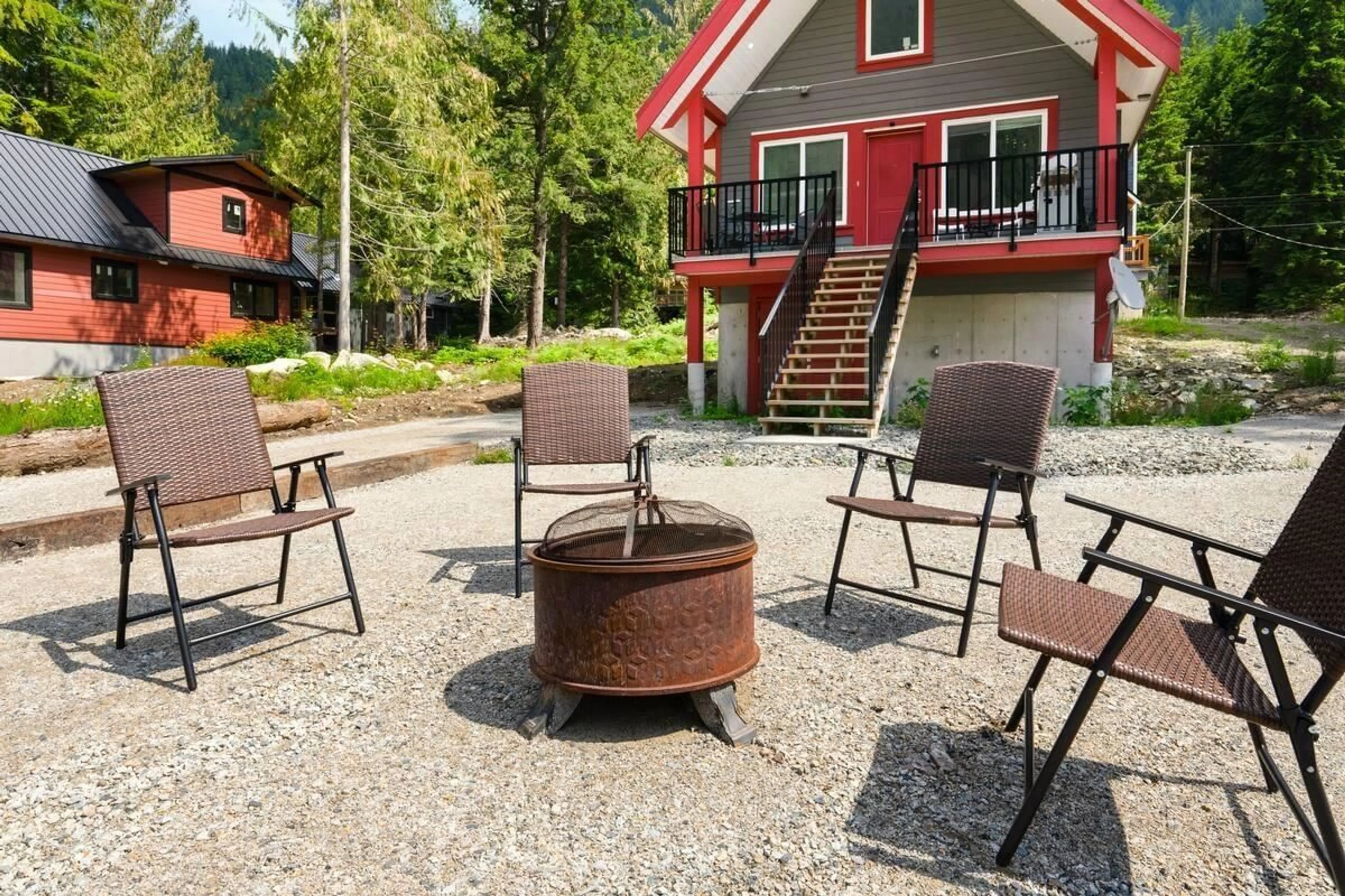 Patio, mountain view for HG156 OLD HOPE PRINCETON HIGHWAY, Sunshine Valley British Columbia V0X1L5