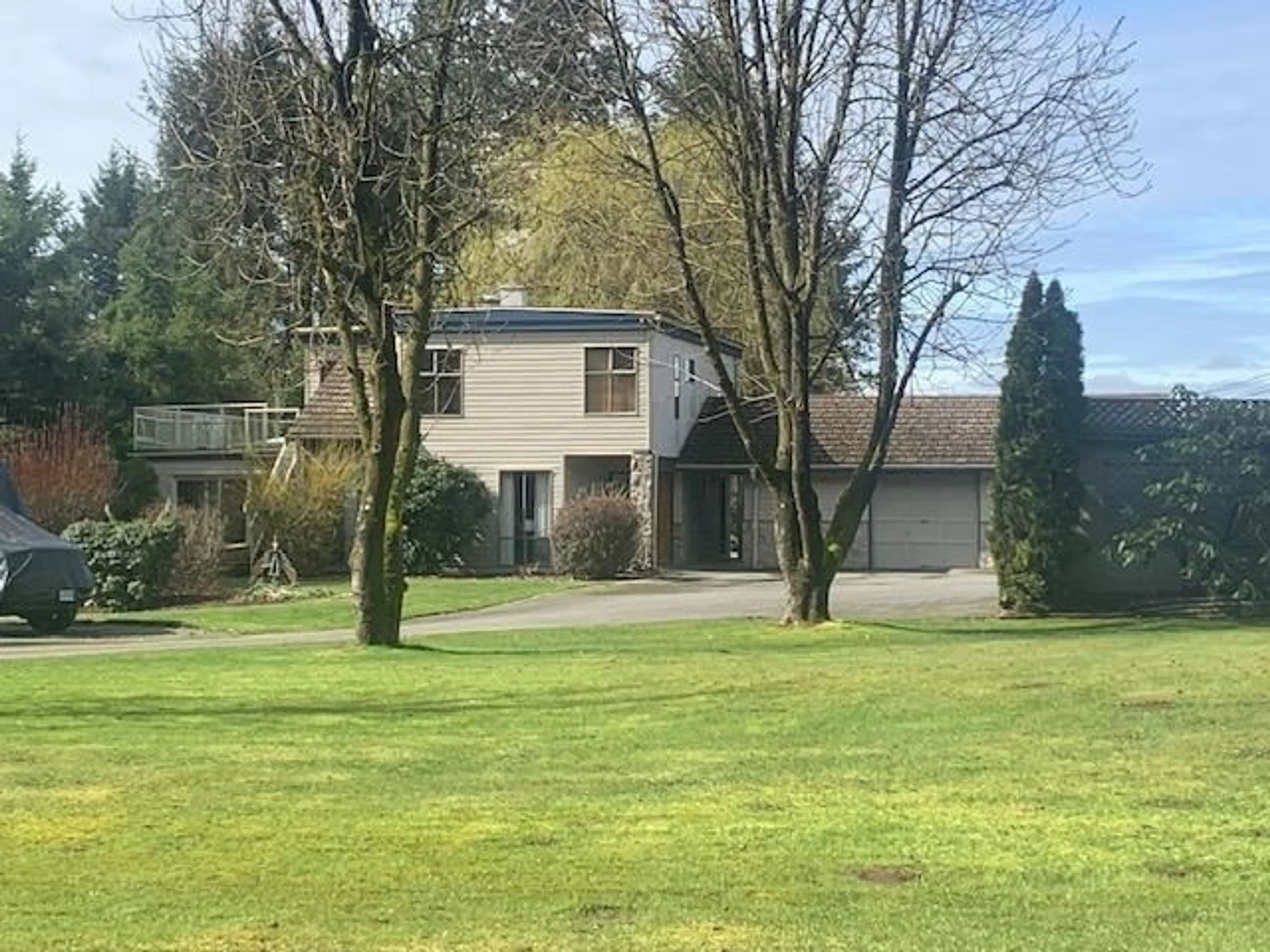 A pic from outside/outdoor area/front of a property/back of a property/a pic from drone, street for 2561 267, Langley British Columbia V4W2Y2