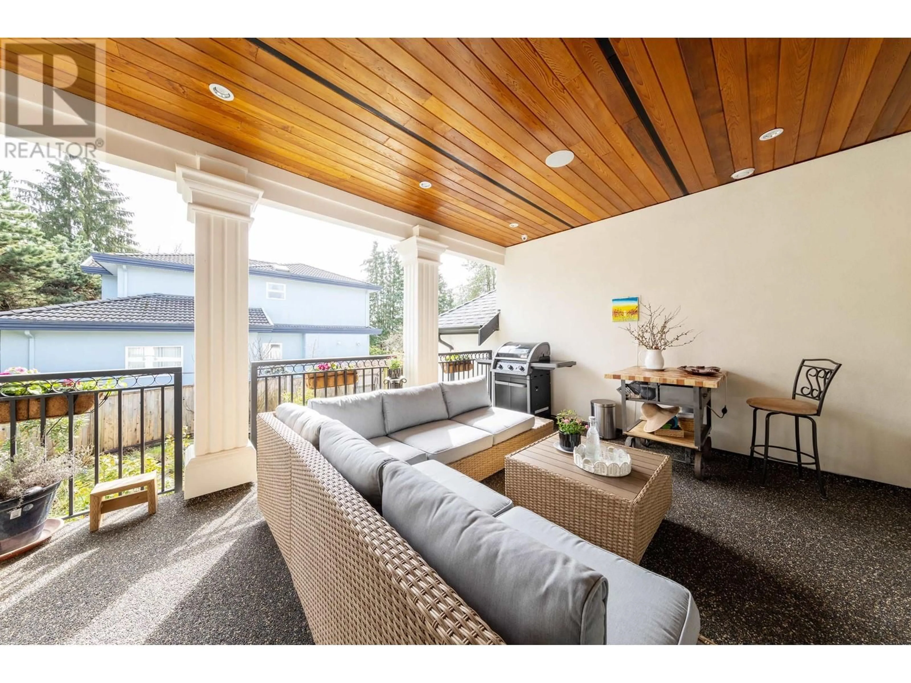 Patio, water/lake/river/ocean view for 6280 BUCHANAN STREET, Burnaby British Columbia V5B2S5