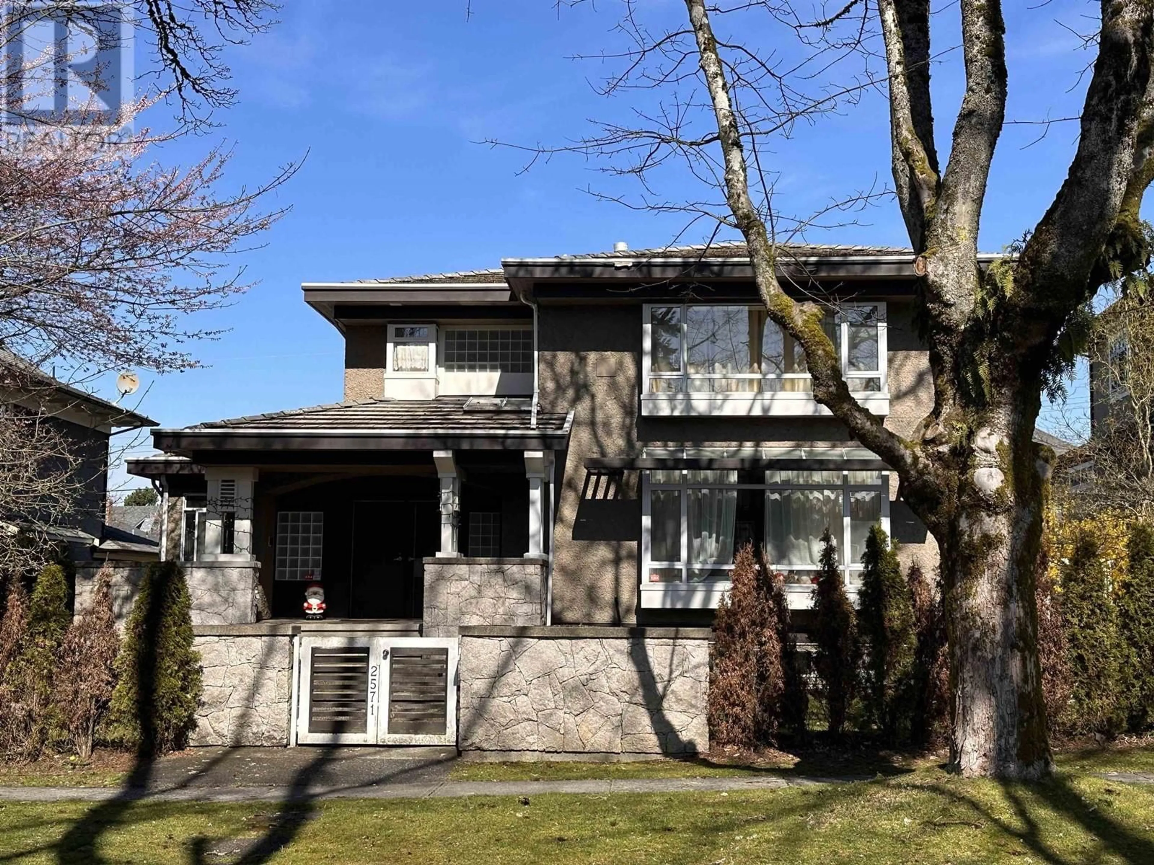 Home with brick exterior material, street for 2571 36TH AVENUE, Vancouver British Columbia V6N2P6
