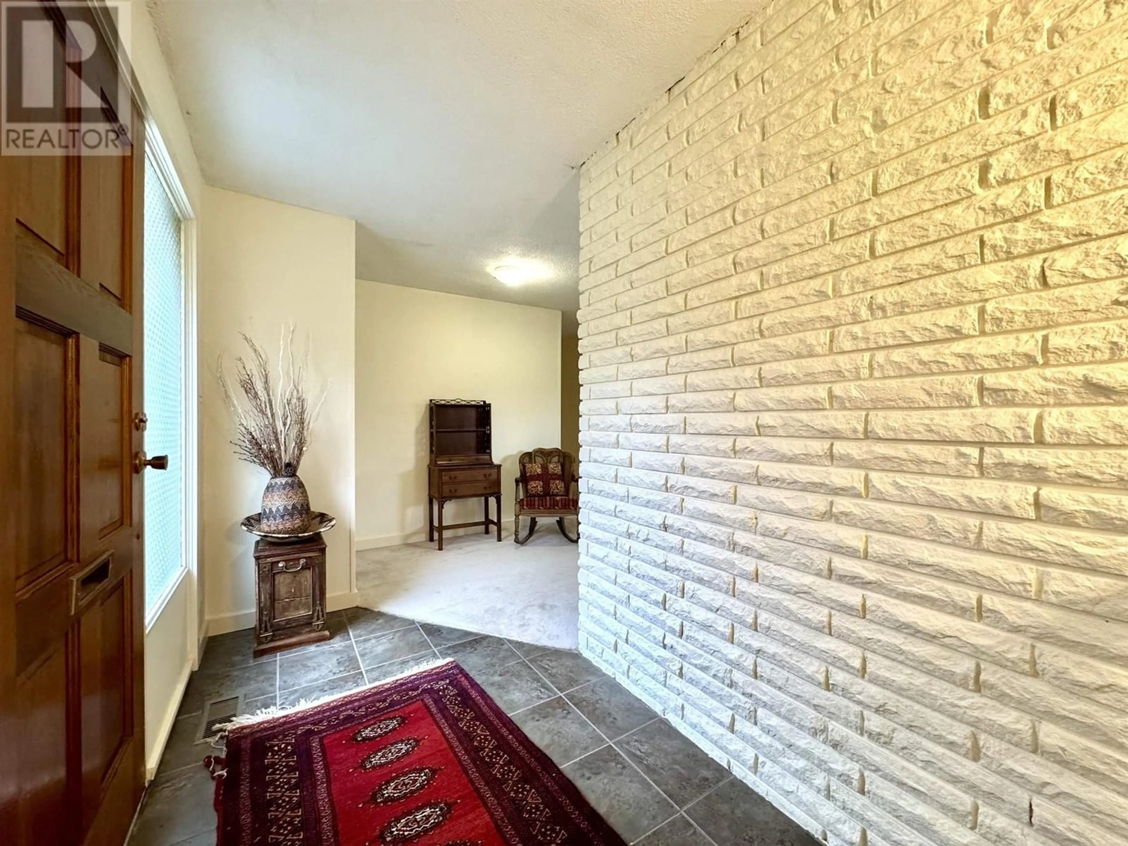 Indoor entryway for 4501 CEDAR CRESCENT, Terrace British Columbia V8G1X5